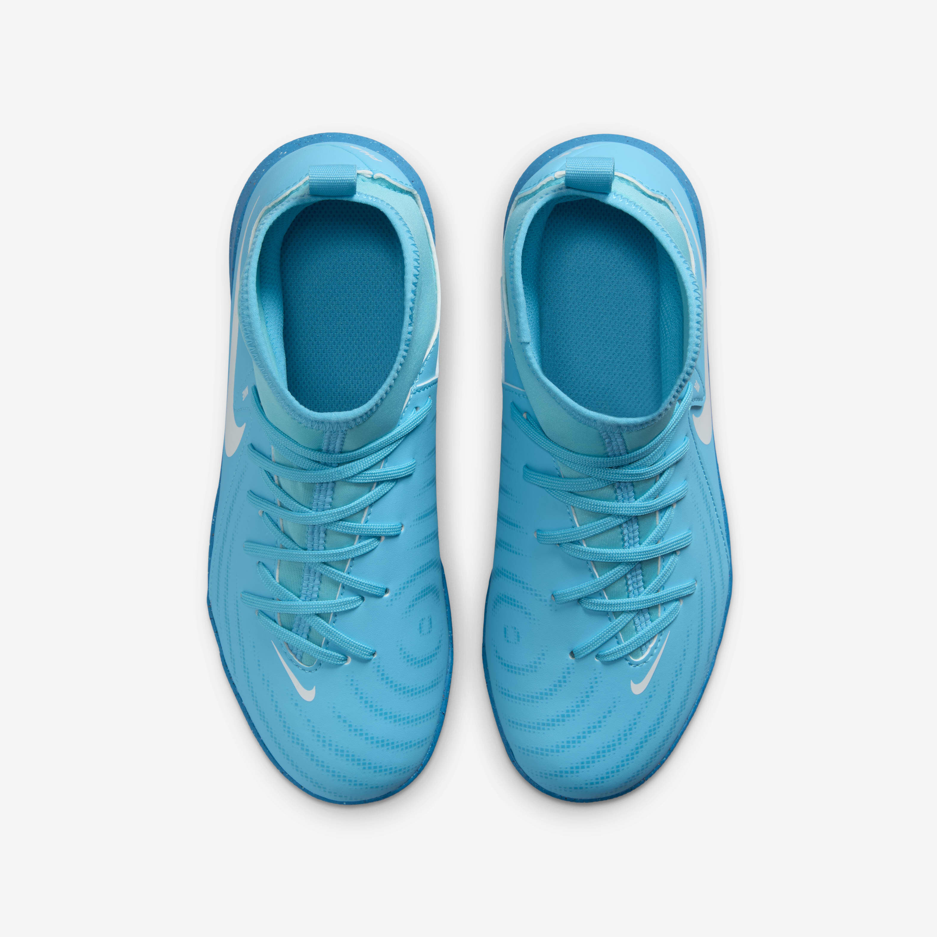 Nike Jr. Phantom Luna 2 Club image number 3