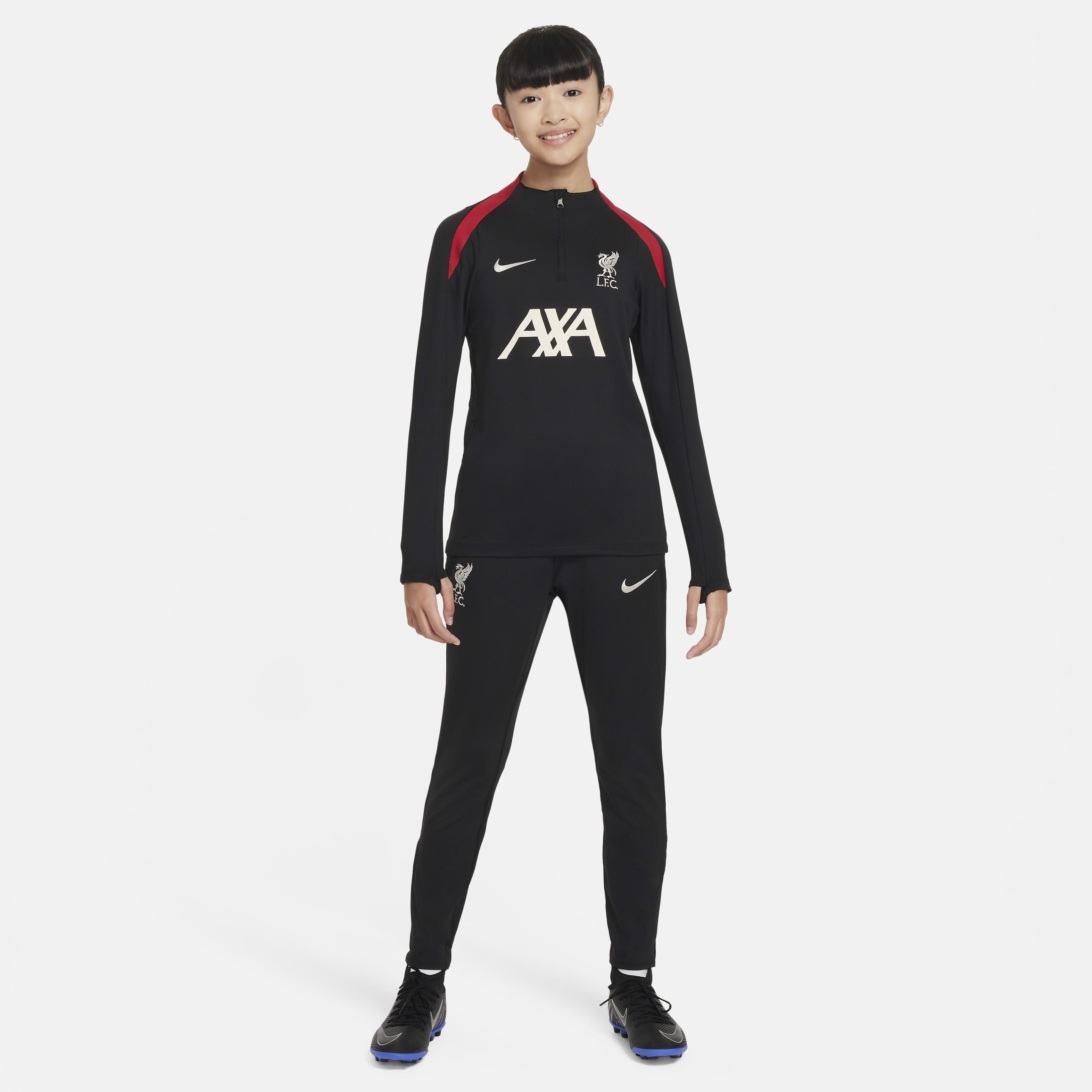 Liverpool F.C. Strike image number 6