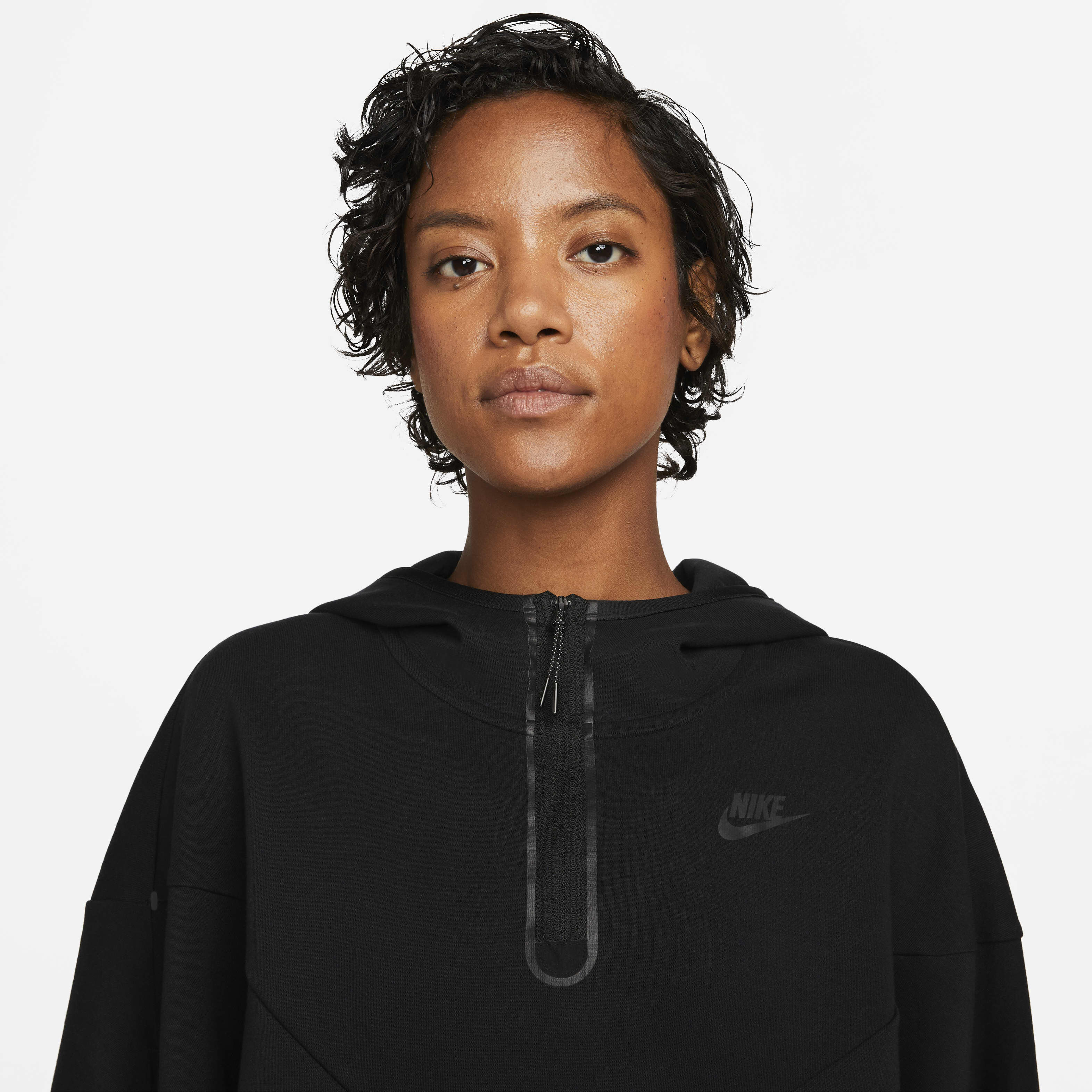 Nike Sportswear Tech Fleece image number 2
