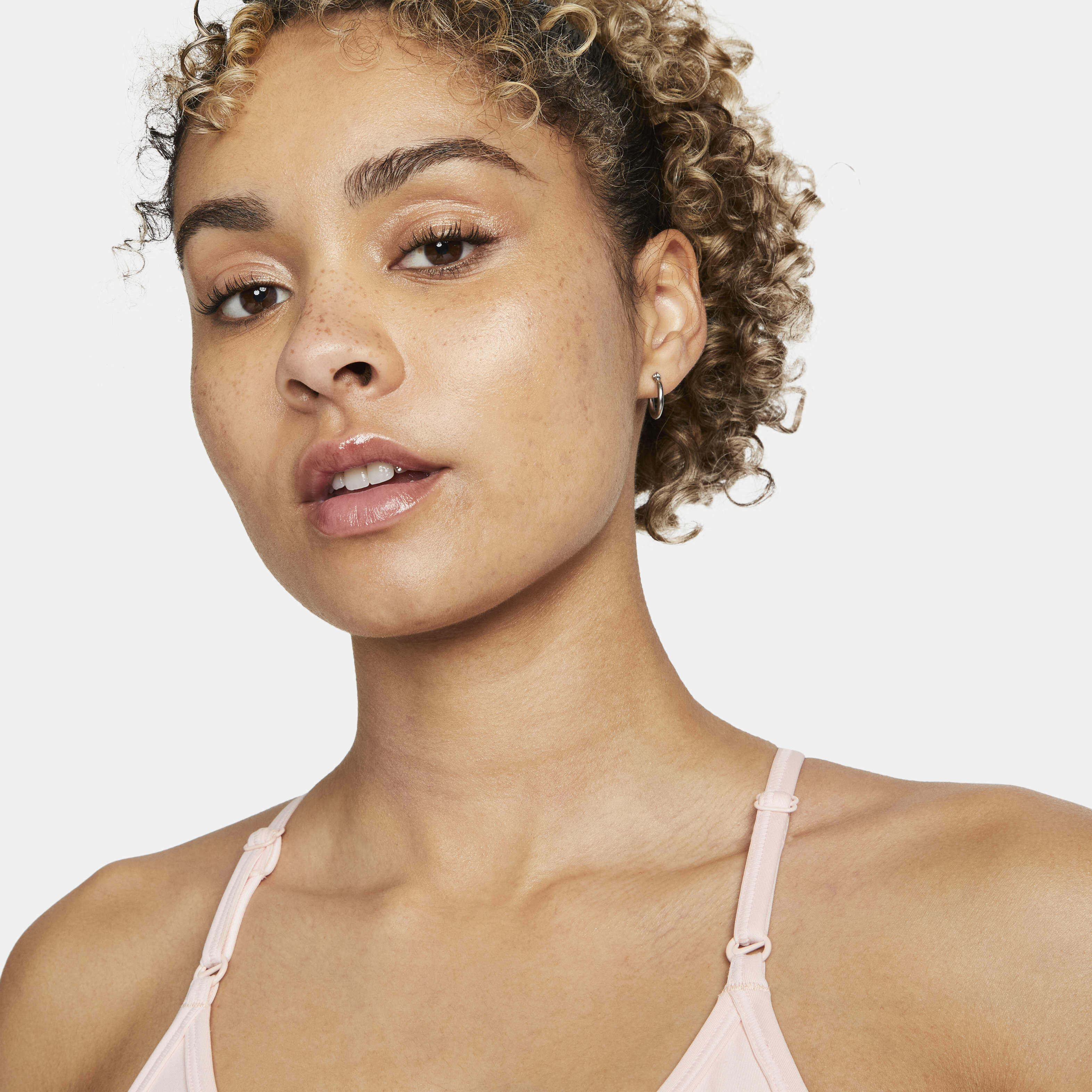 نايكي اندي image number 3