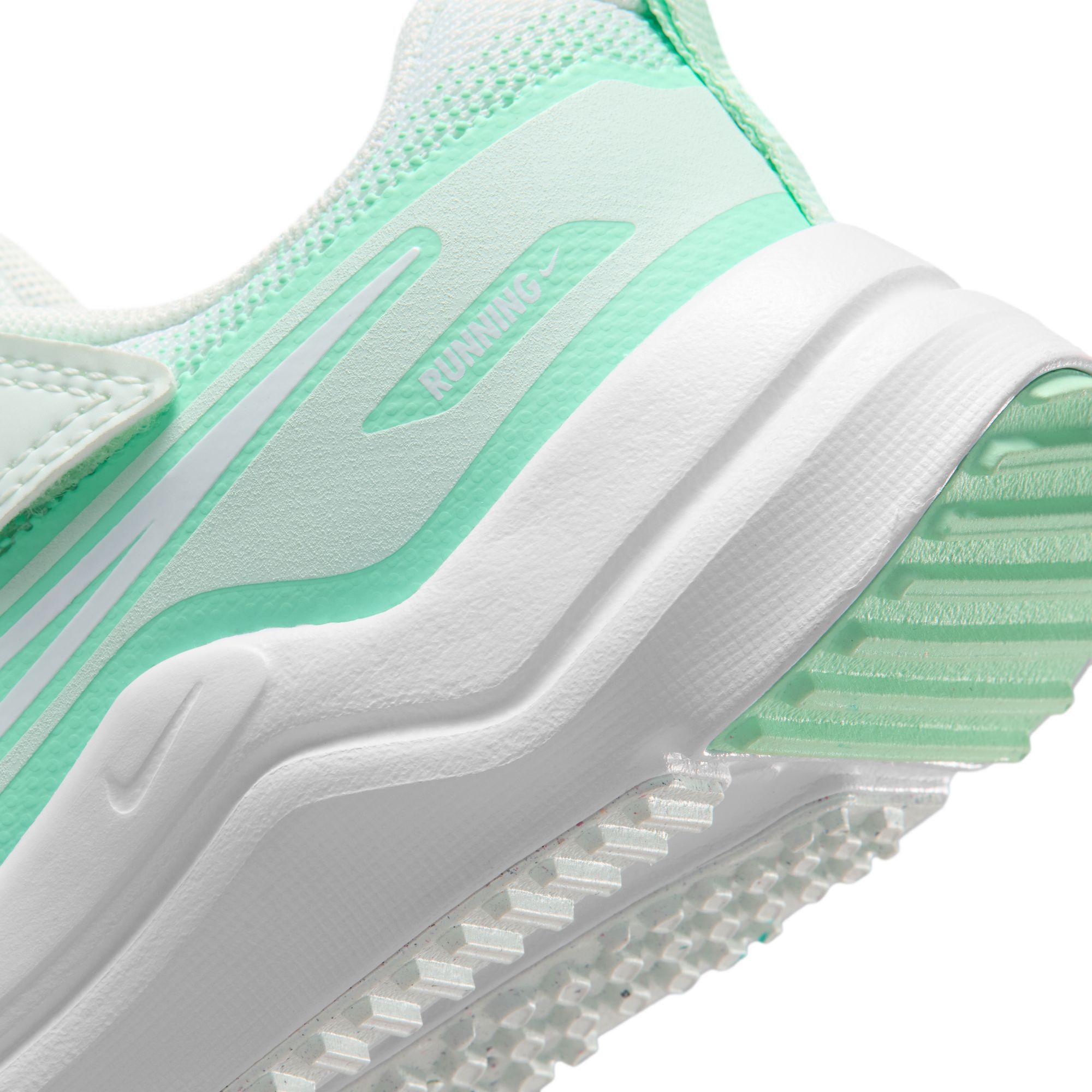 Nike Cosmic Runner image number 10