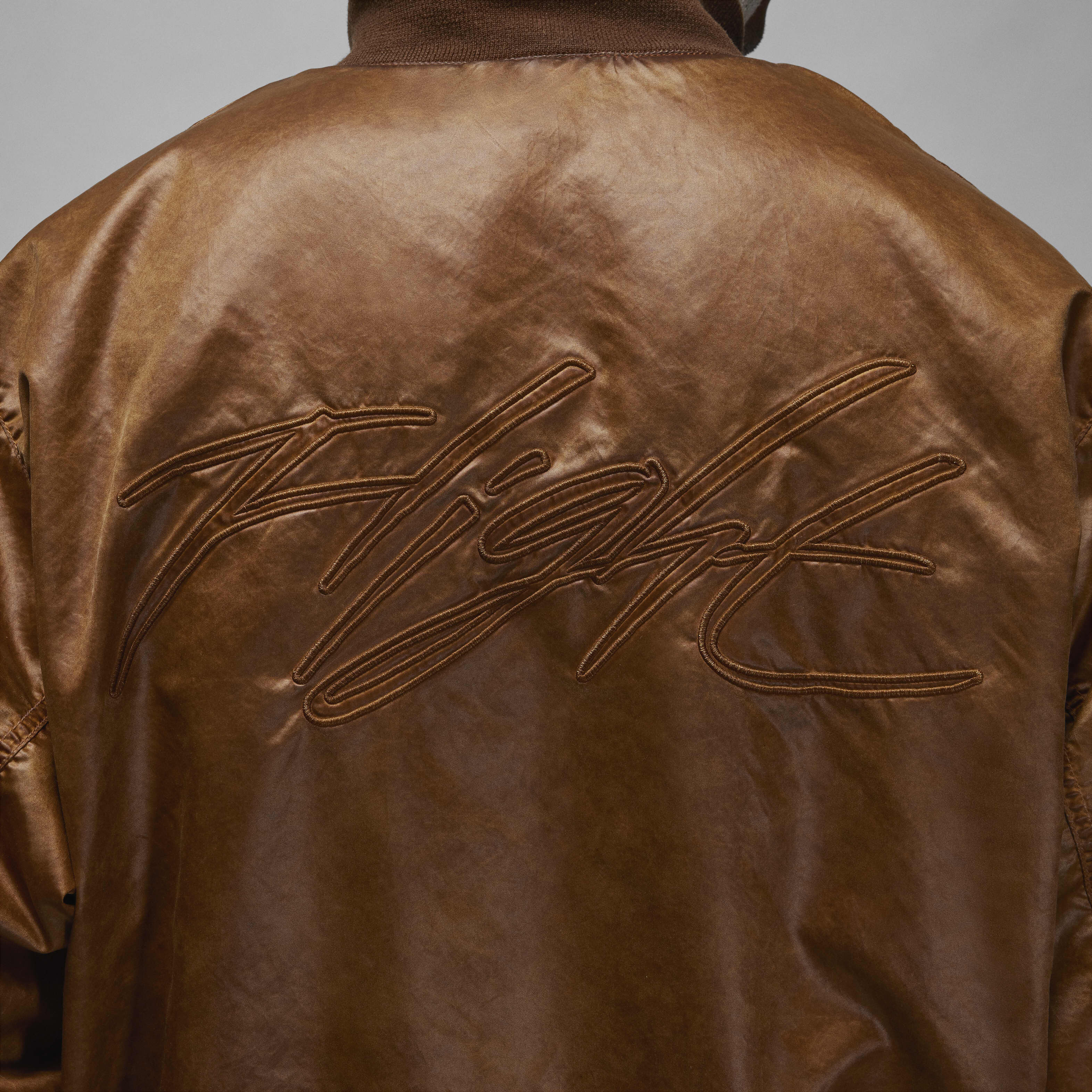 جوردن ايسنشالز image number 4