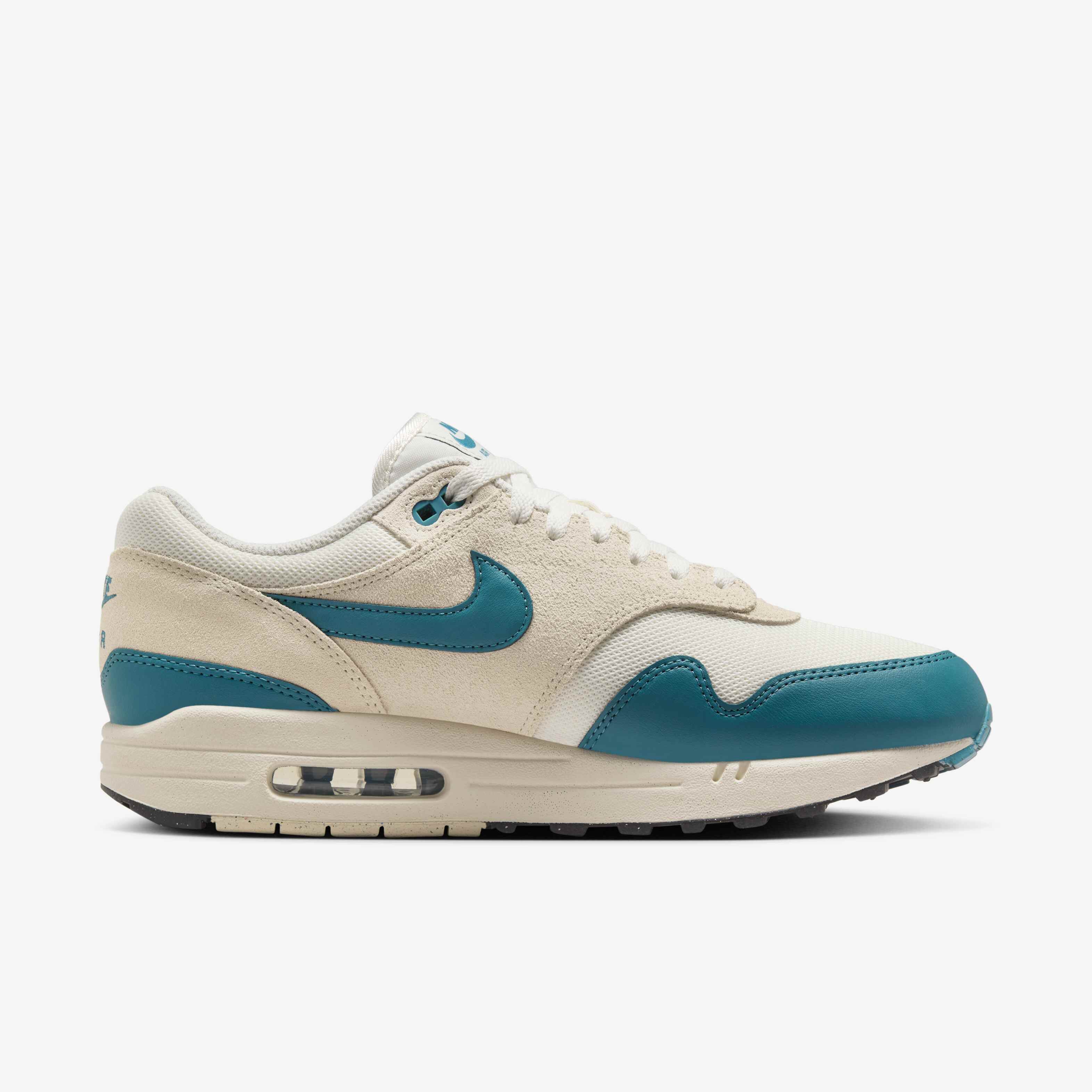 Nike Air Max 1 Essential image number 2
