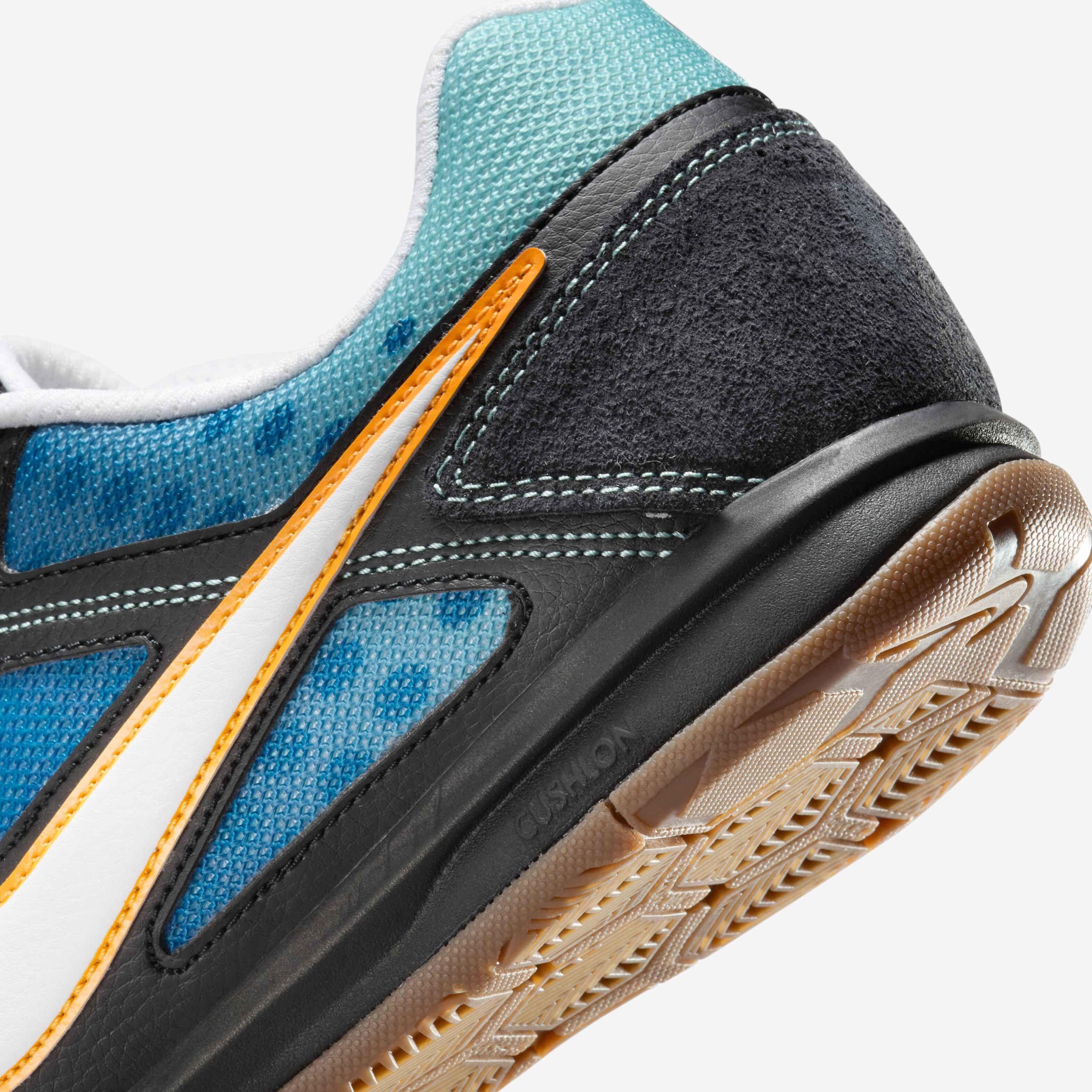 نايكي جاتو SE image number 7