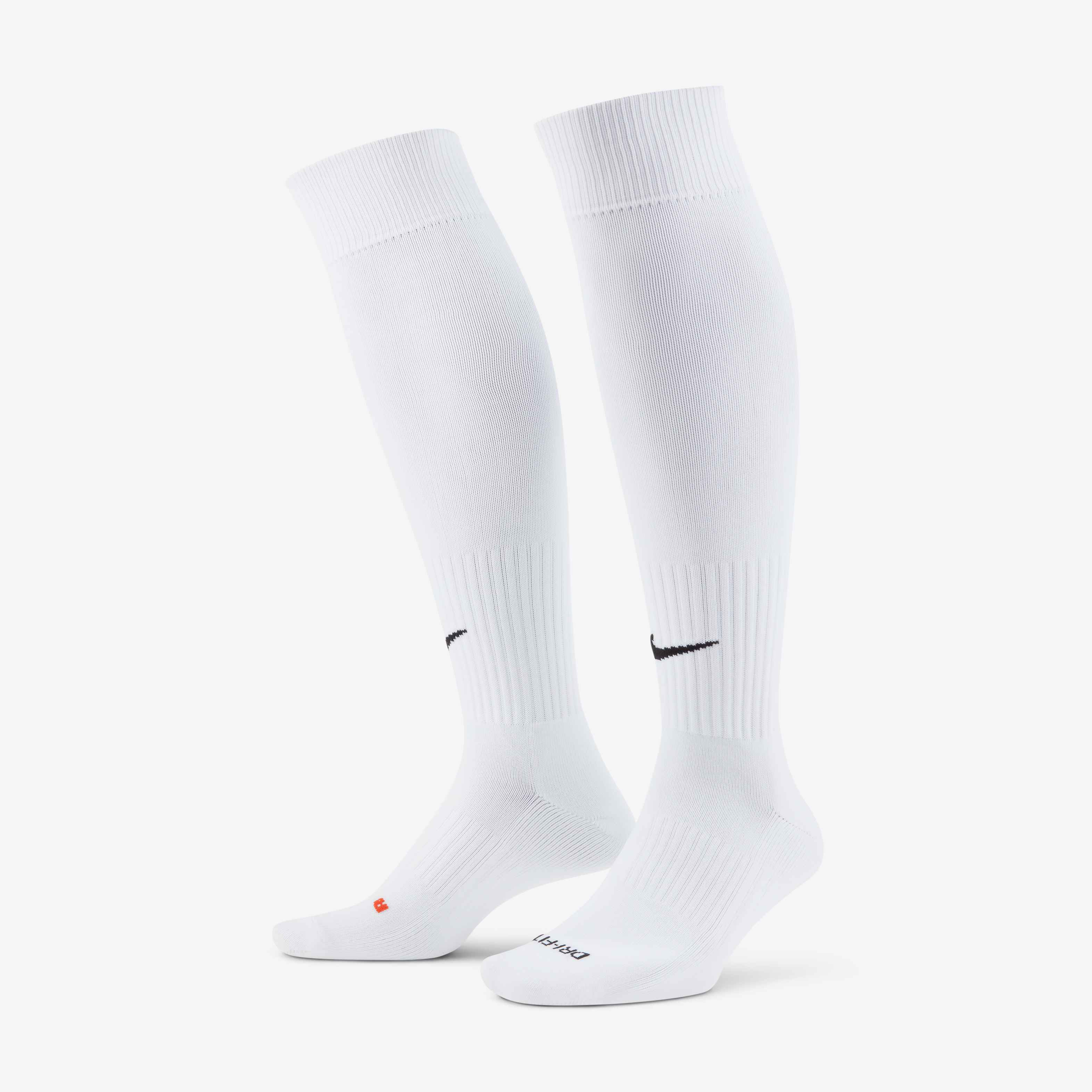white nike socks footasylum