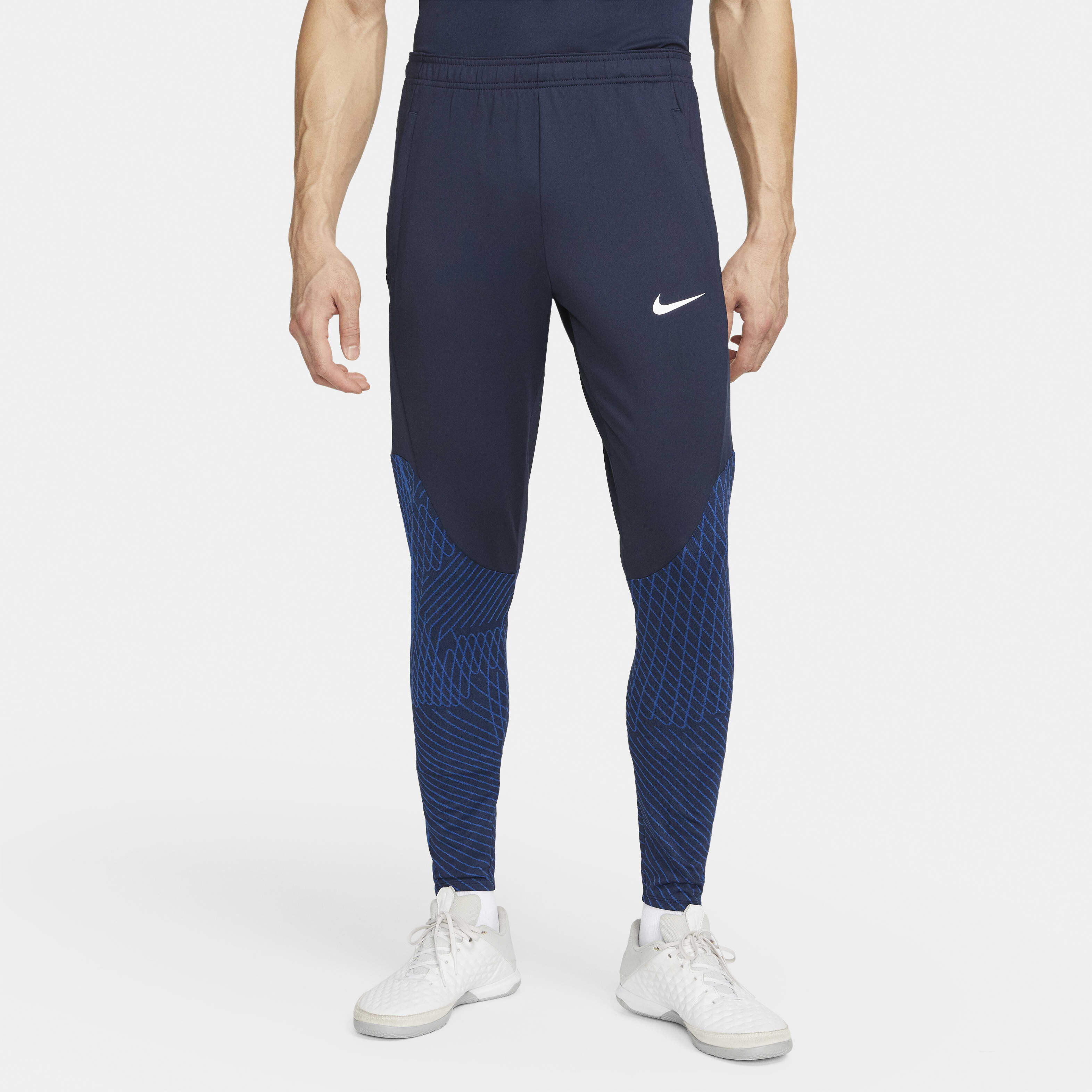 Nike Dri-FIT Strike image number 0
