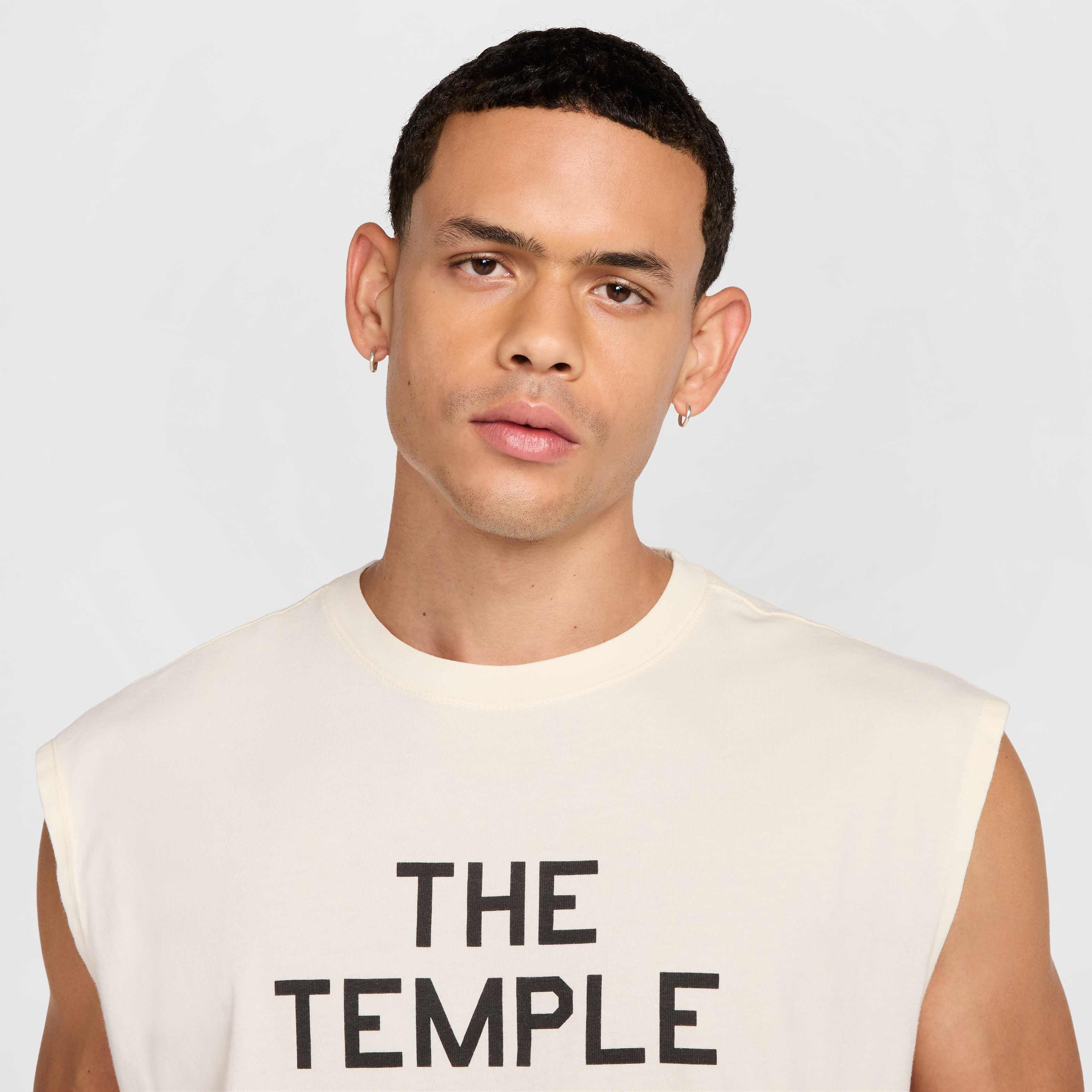 ★ Nike★ Sleeveless T-shirt M Pale Ivory HJ3688110 HJ3688- Buy Nike Men's Sleeveless T-Shirt - Pale Ivory | Nike Kuwait