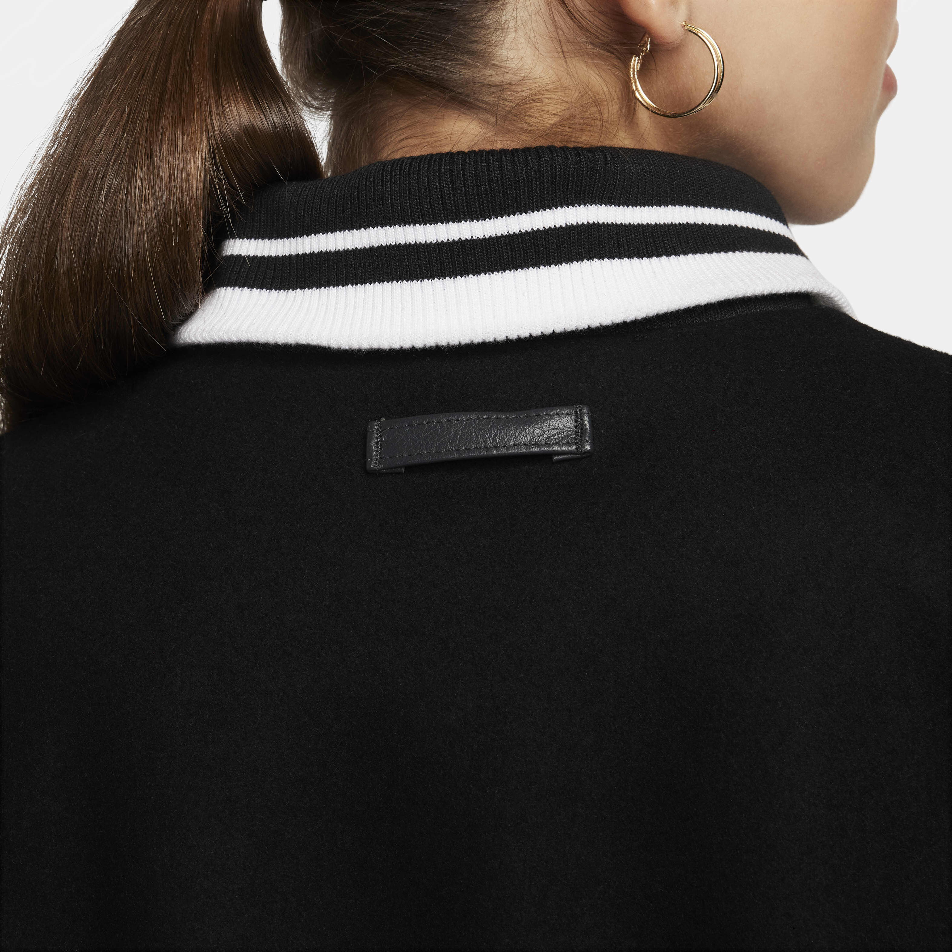 نايكي سبورتسوير image number 4