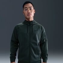 Nike Therma