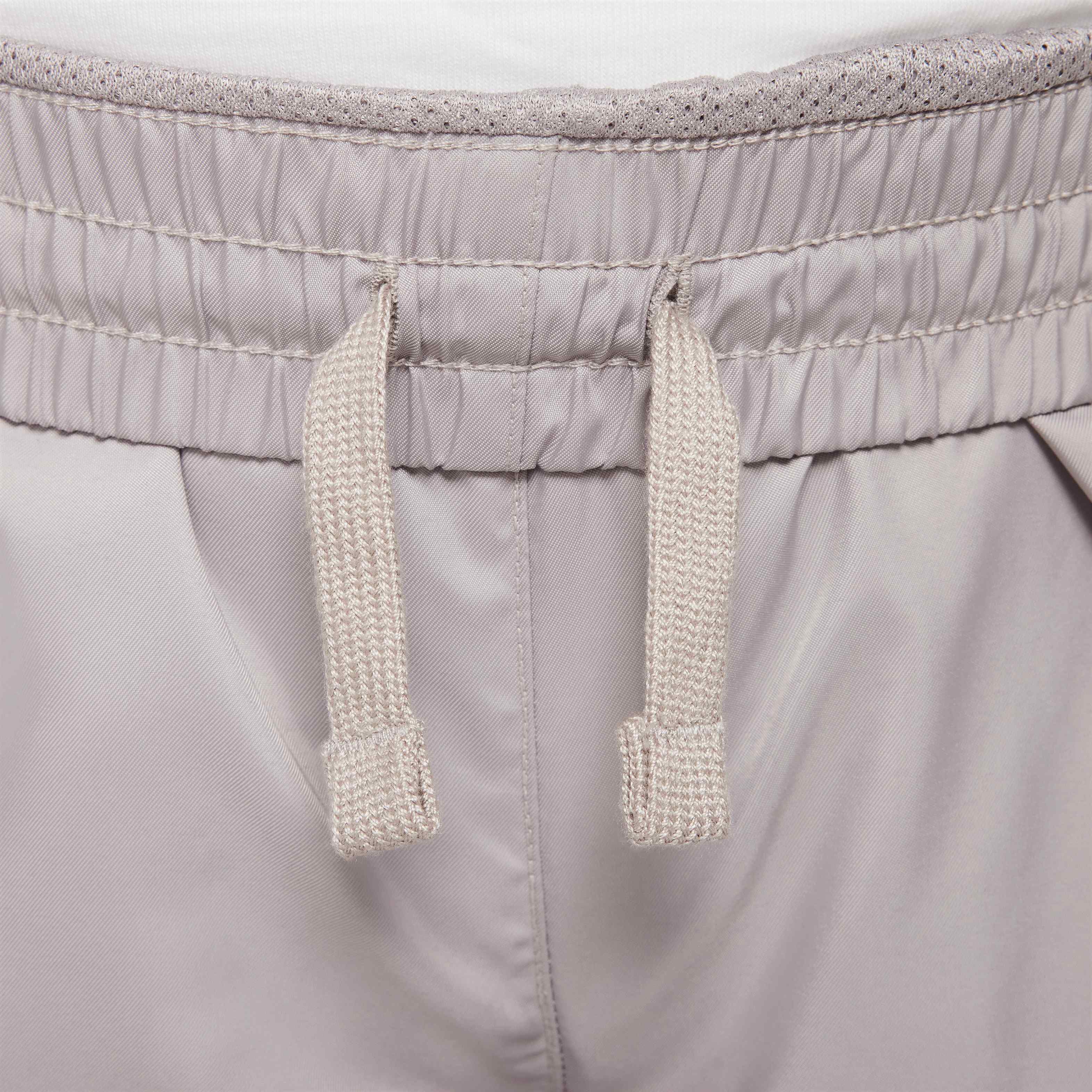 نايكي سبورتسوير كلوب image number 2