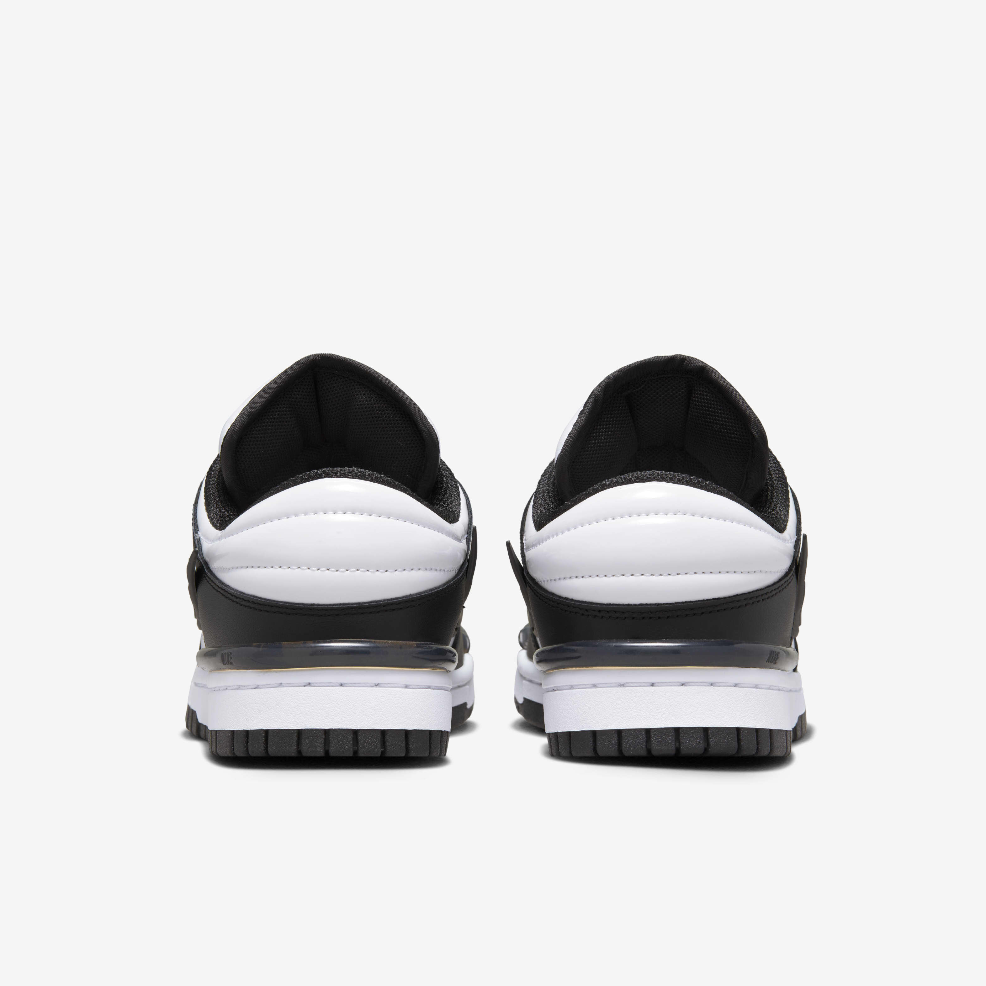 靴 Nike Women's Dunk Low Twist Black/White Buy Nike Dunk Low Twist Women's Shoes - Black/Black/White