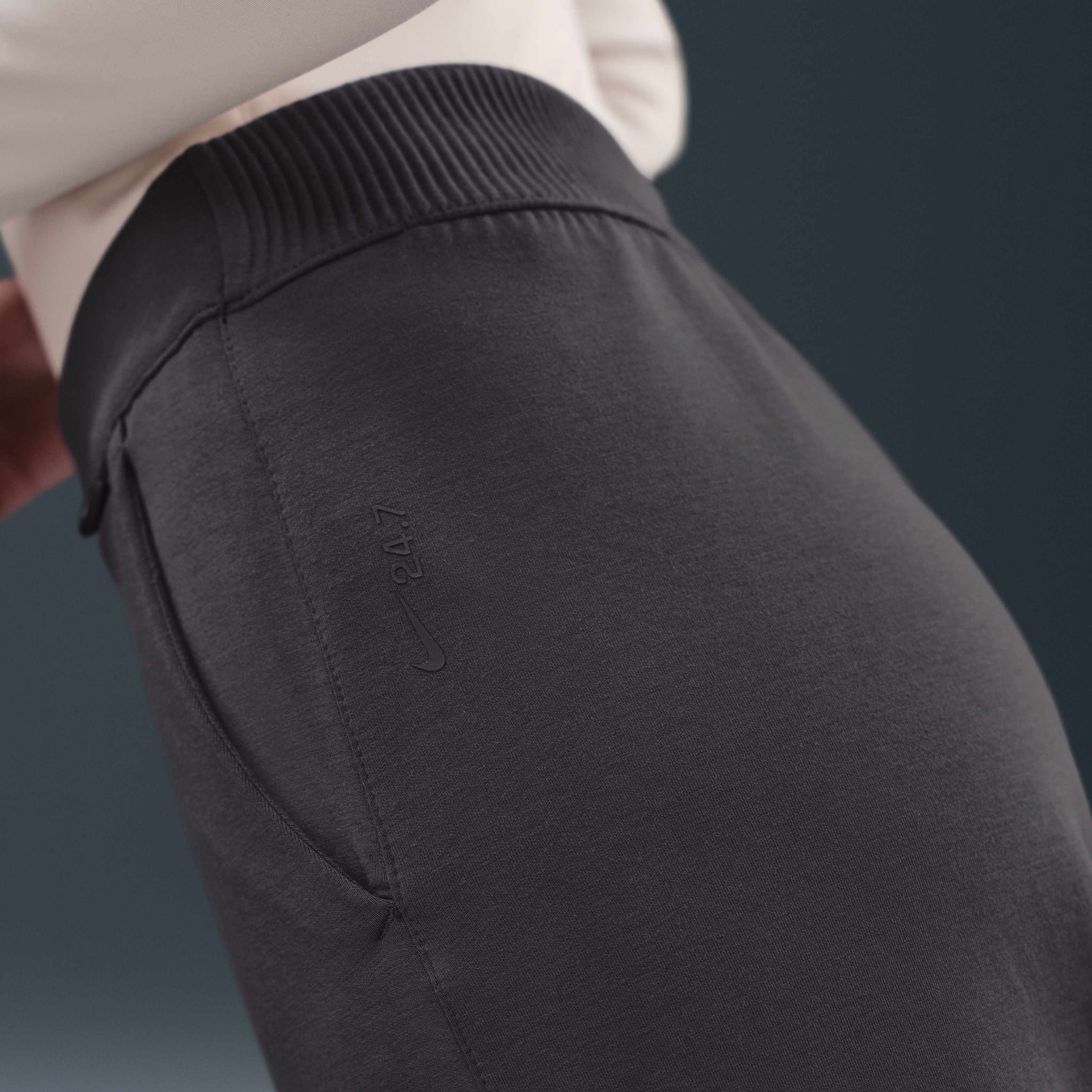 Nike 24.7 ImpossiblySoft image number 2