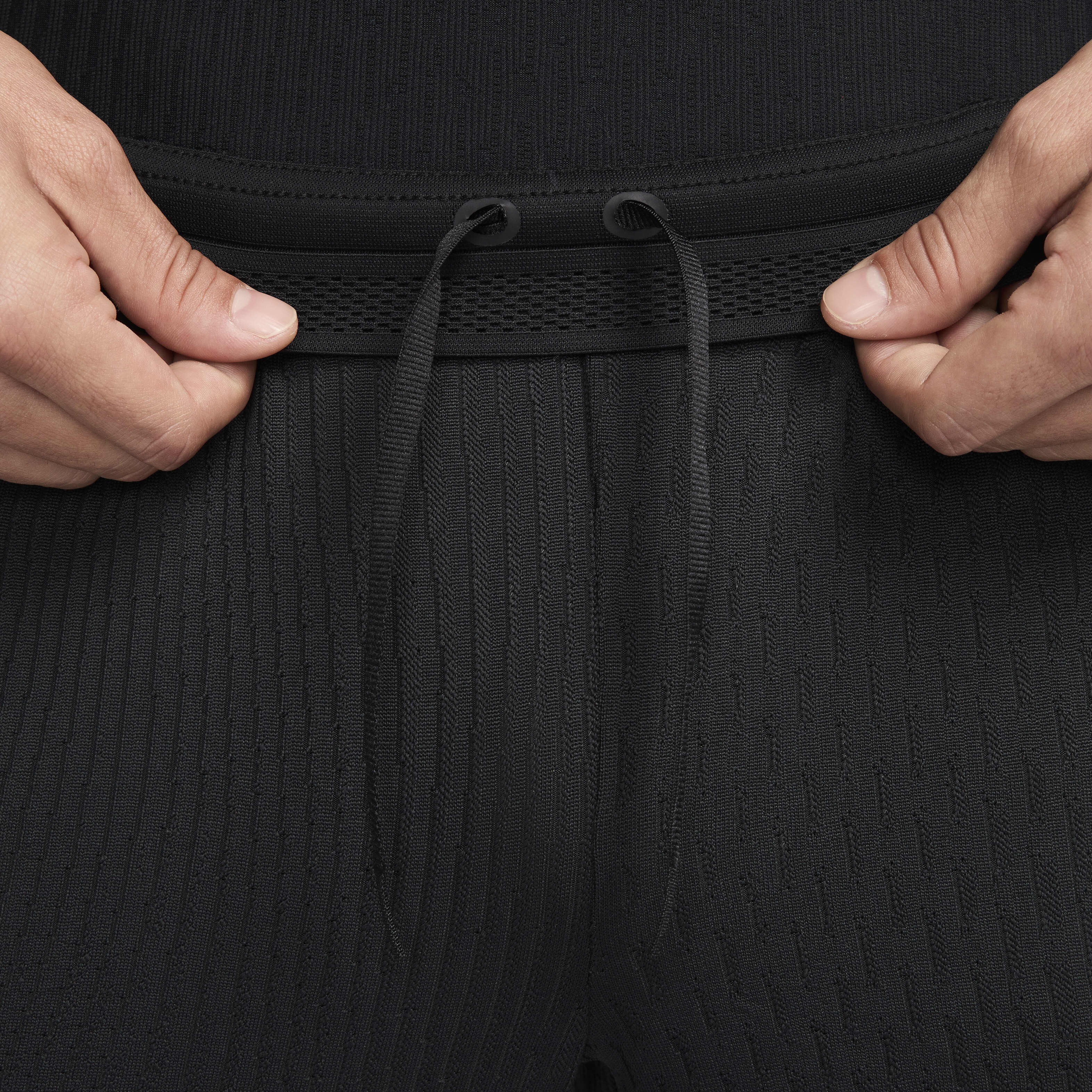 F.C. Barcelona Strike Elite image number 2