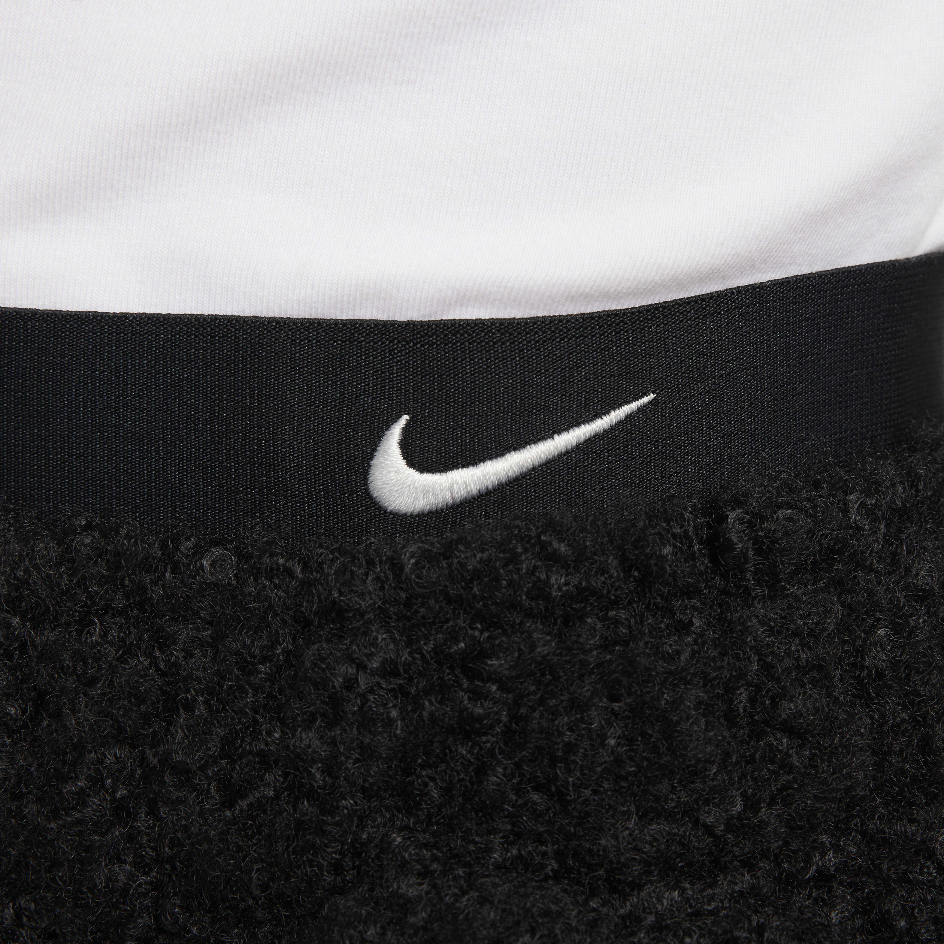 Nike Sportswear Collection image number 3