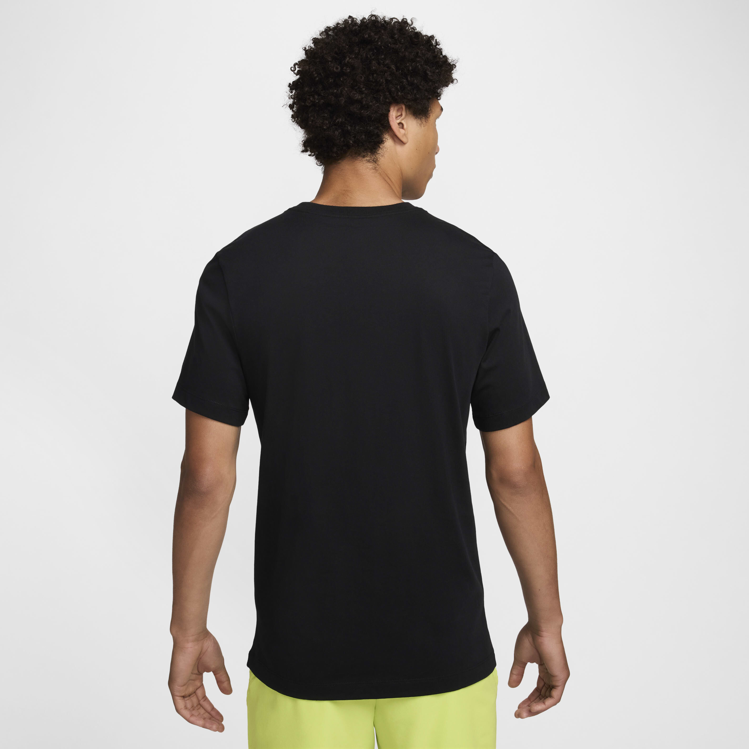 Buy NikeCourt Men's Tennis T-Shirt - Black | Nike Kuwait Official