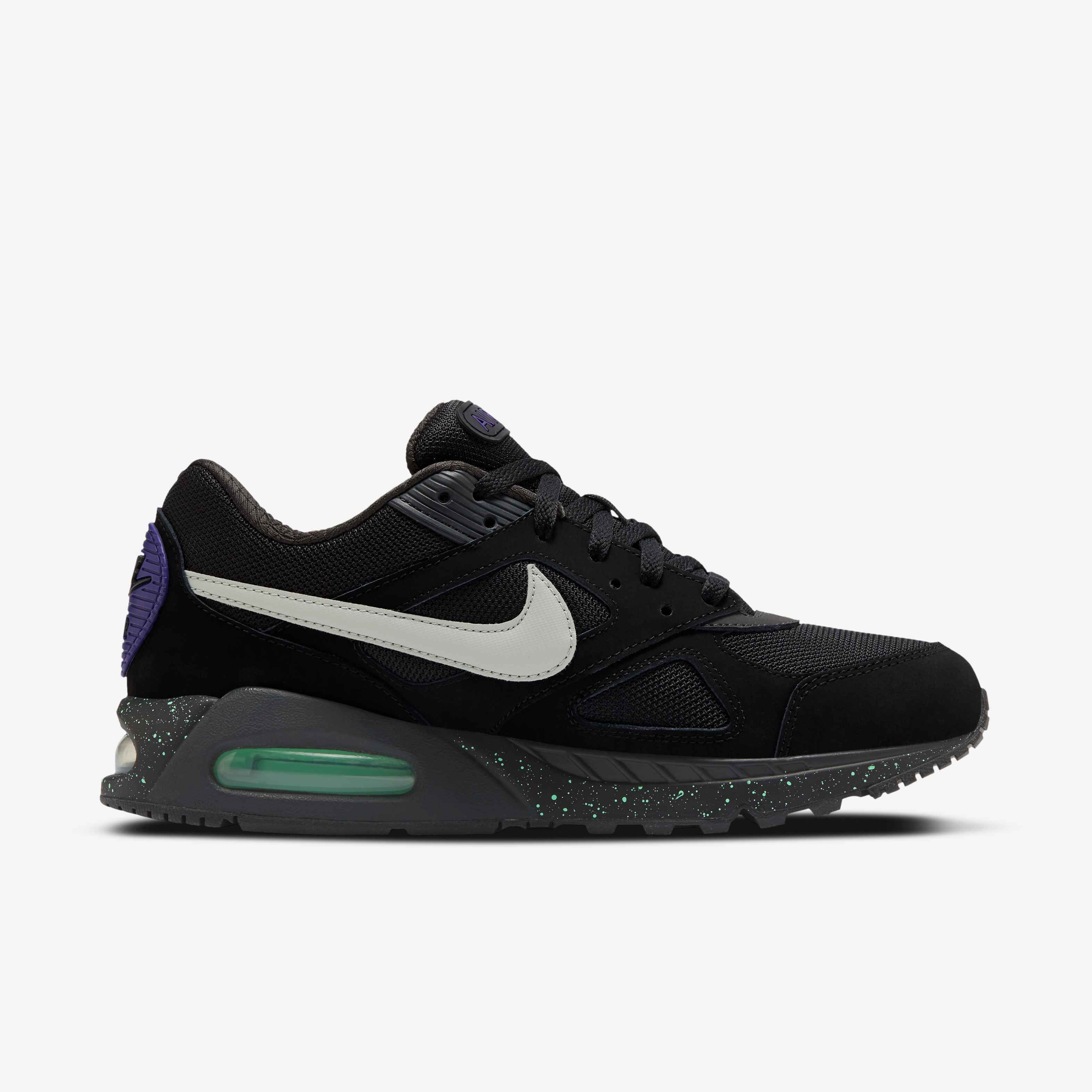 Nike Air Max IVO image number 2