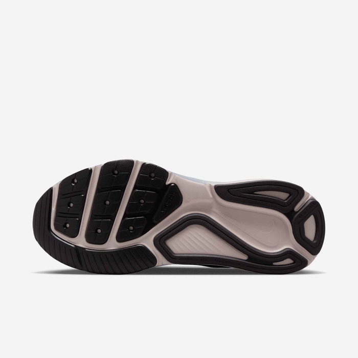 Nike Structure 26 SE image number 1 Nike Structure 26 SE image number 1