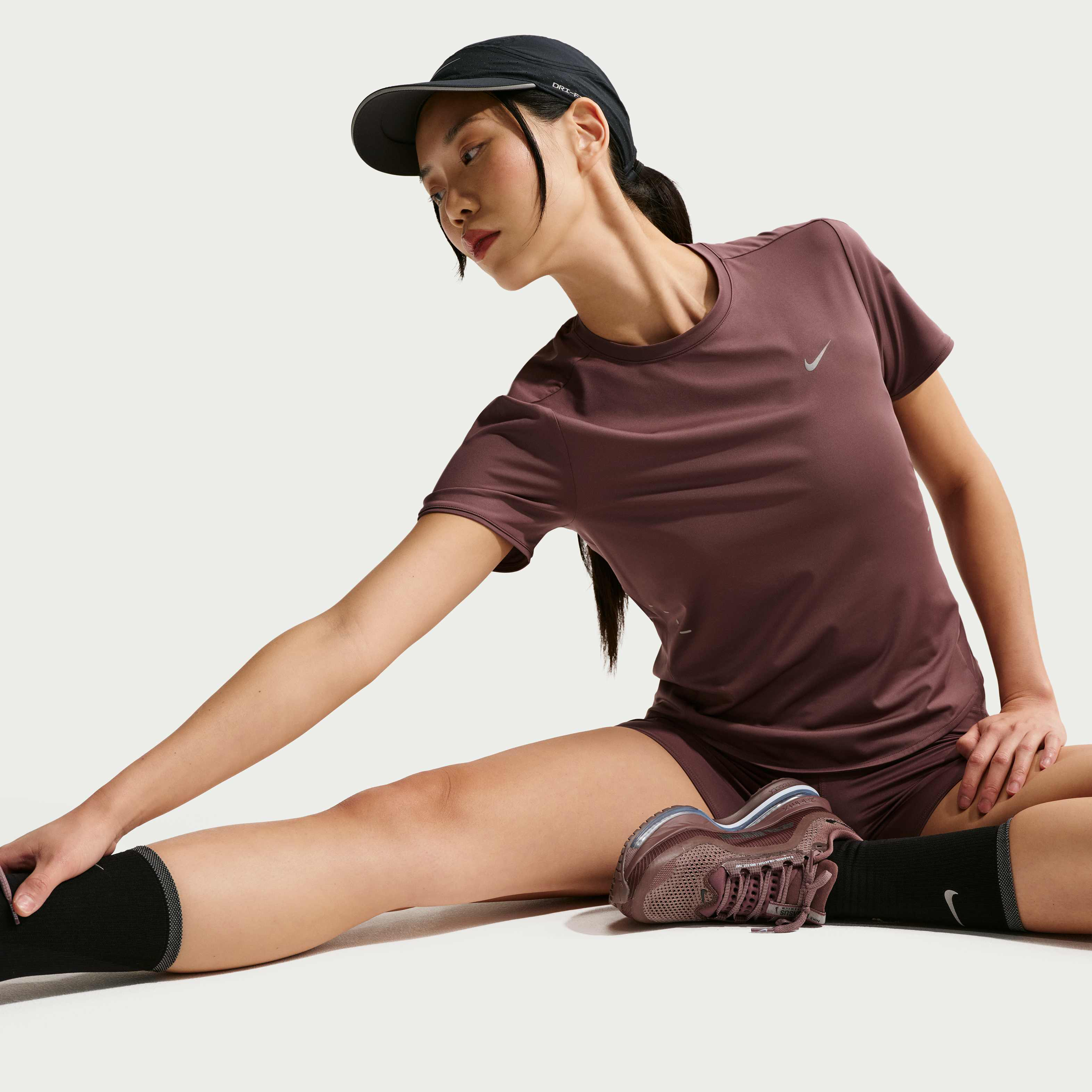 Nike Swift image number 2