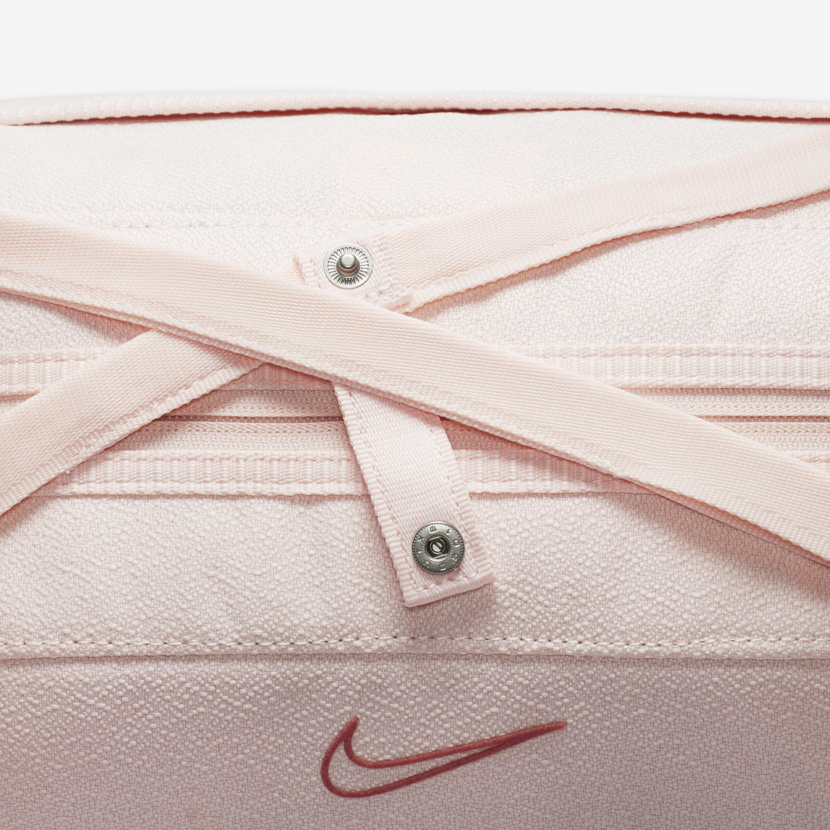 Nike One Club image number 9