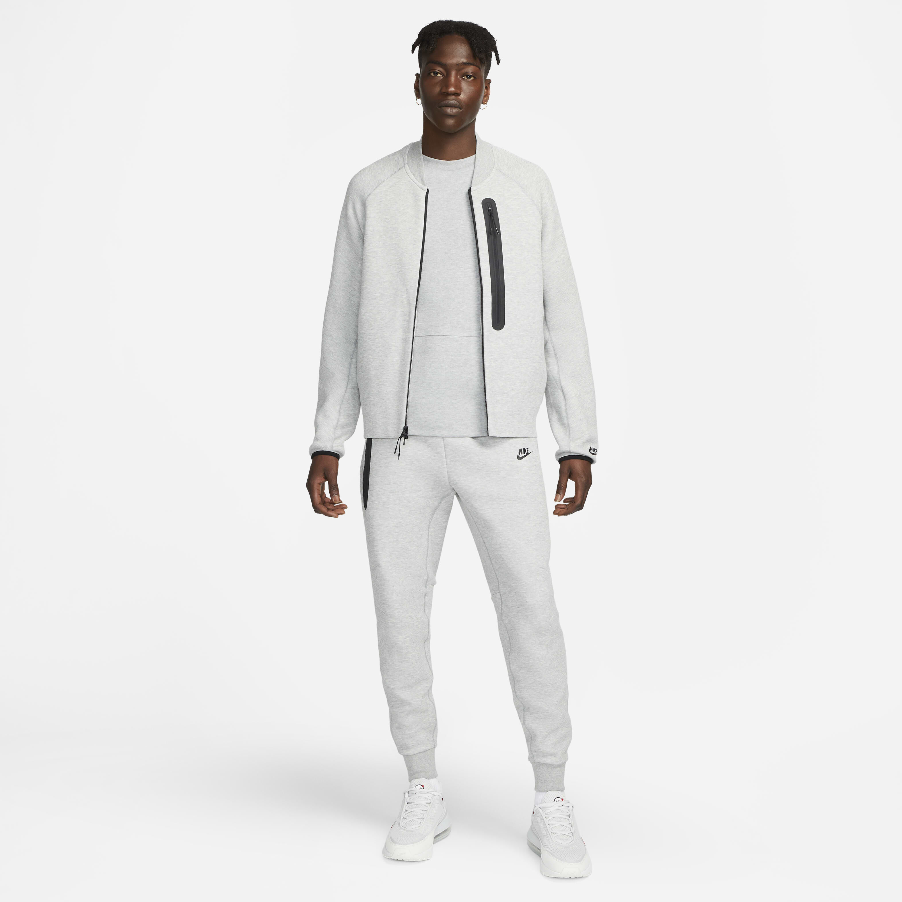 Nike Sportswear Tech Fleece image number 6