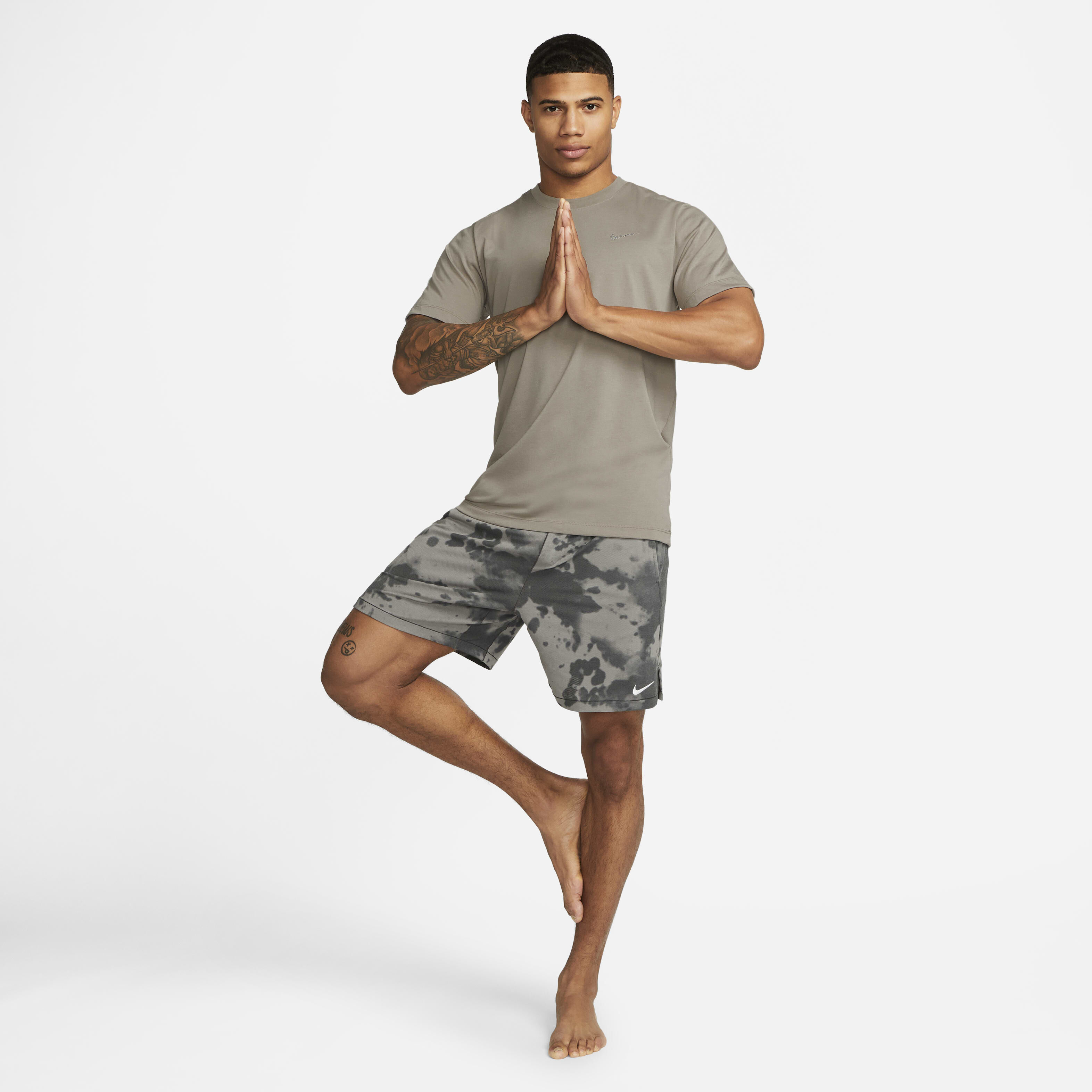 Nike Yoga Dri-FIT image number 6