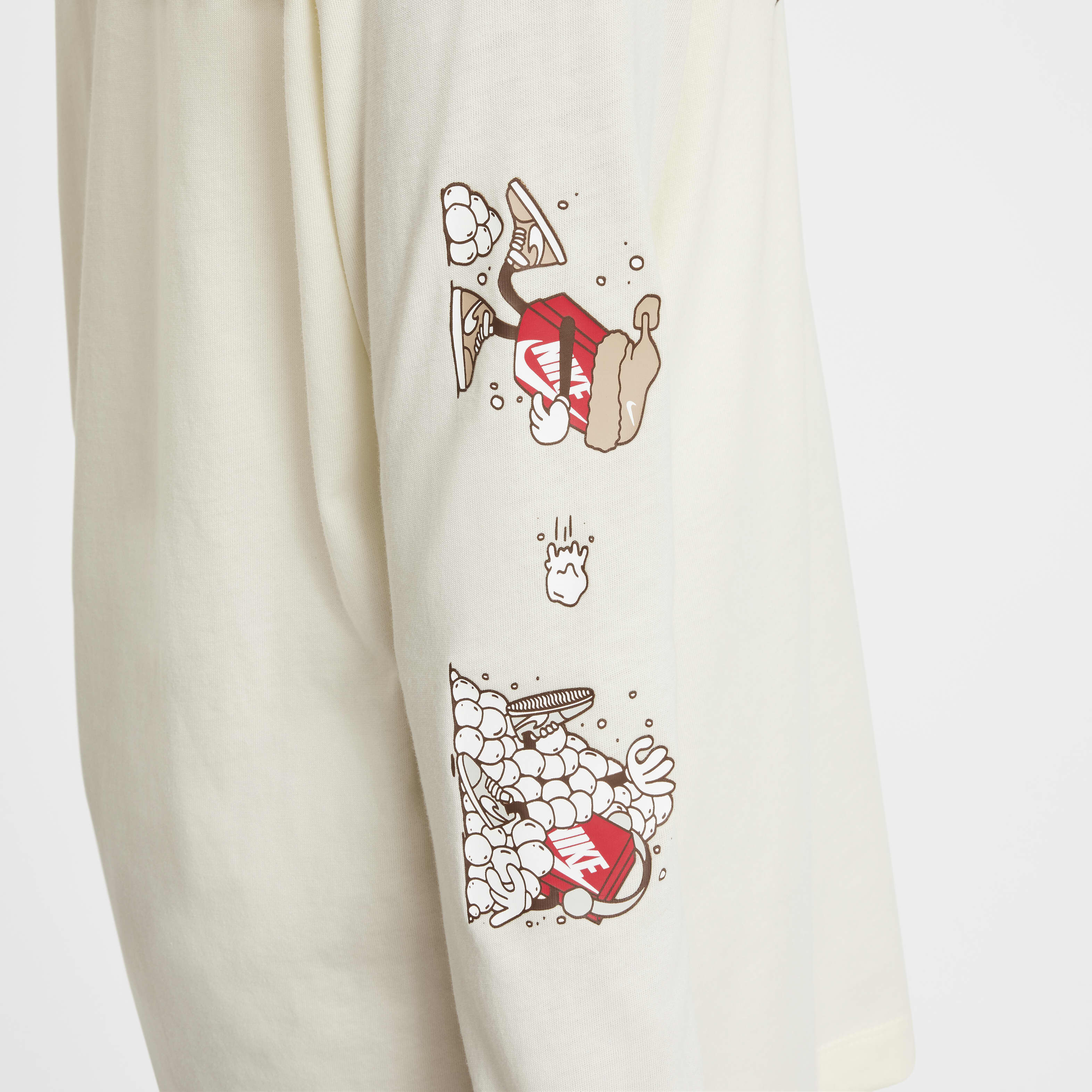 نايكي سبورتسوير image number 3