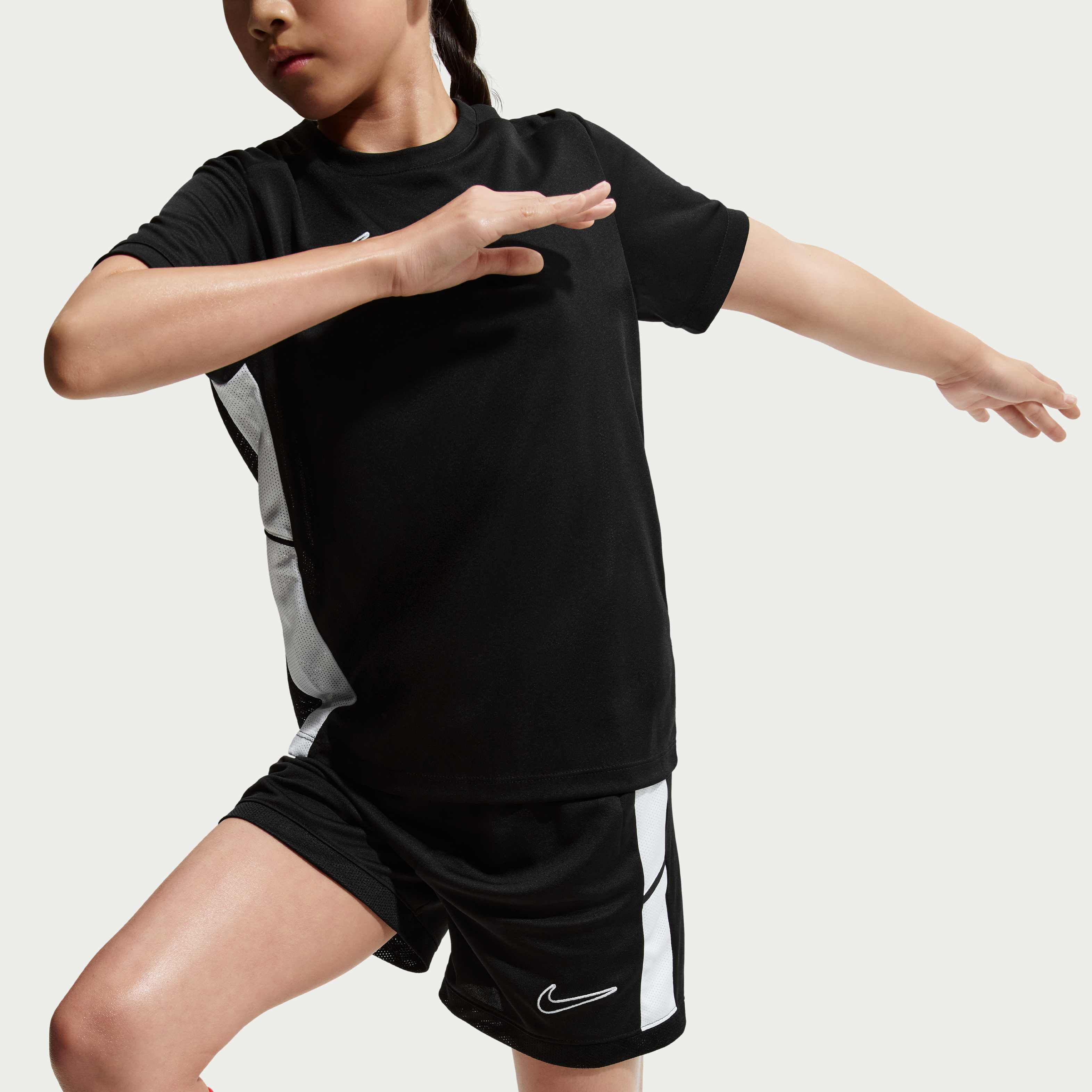 Nike Academy image number 3