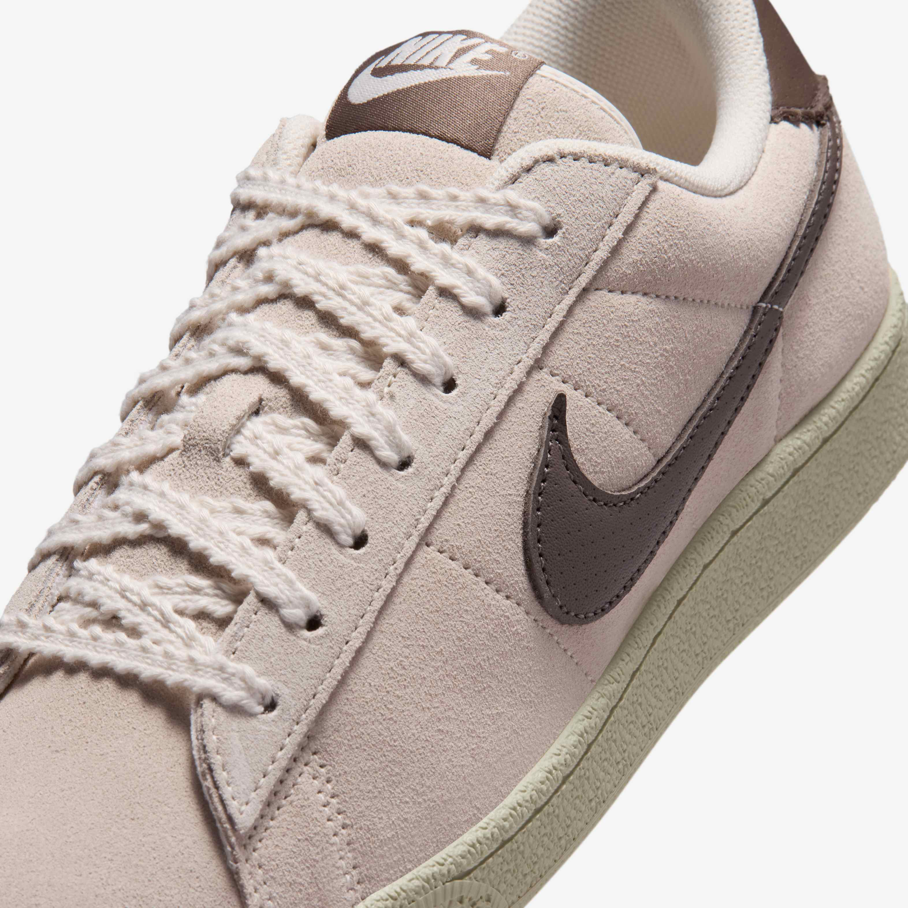 Nike Tennis Classic image number 6