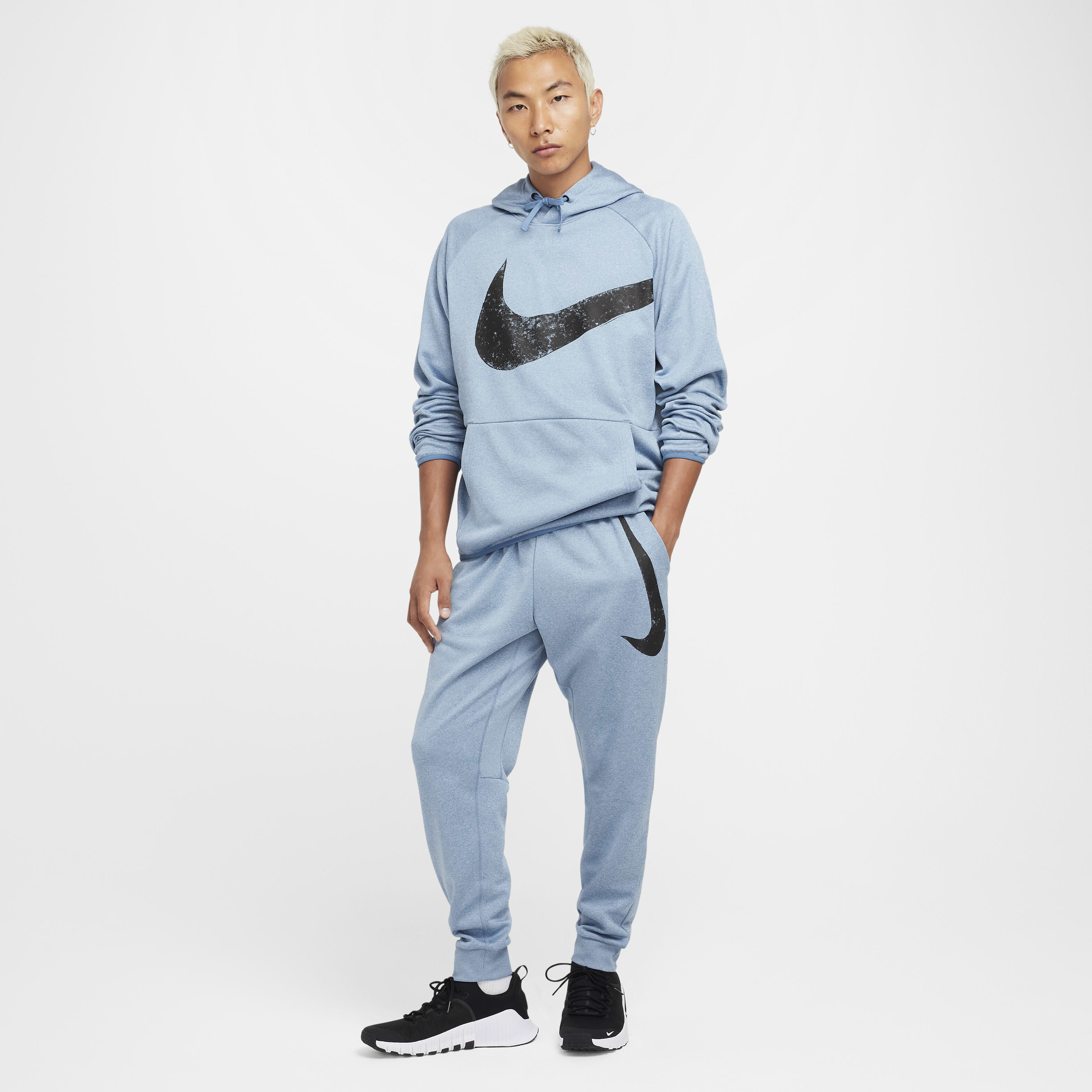 Buy Nike Men's Therma-FIT Fitness Trousers - Aegean Storm Buy Nike Men's Therma-FIT Fitness Trousers - Aegean Storm