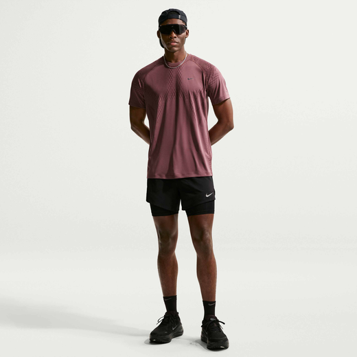 شورتات للجري-نايكي, نايكي سترايد, شورت الجري هايبرد دراي-فت للرجال - 5 إنش