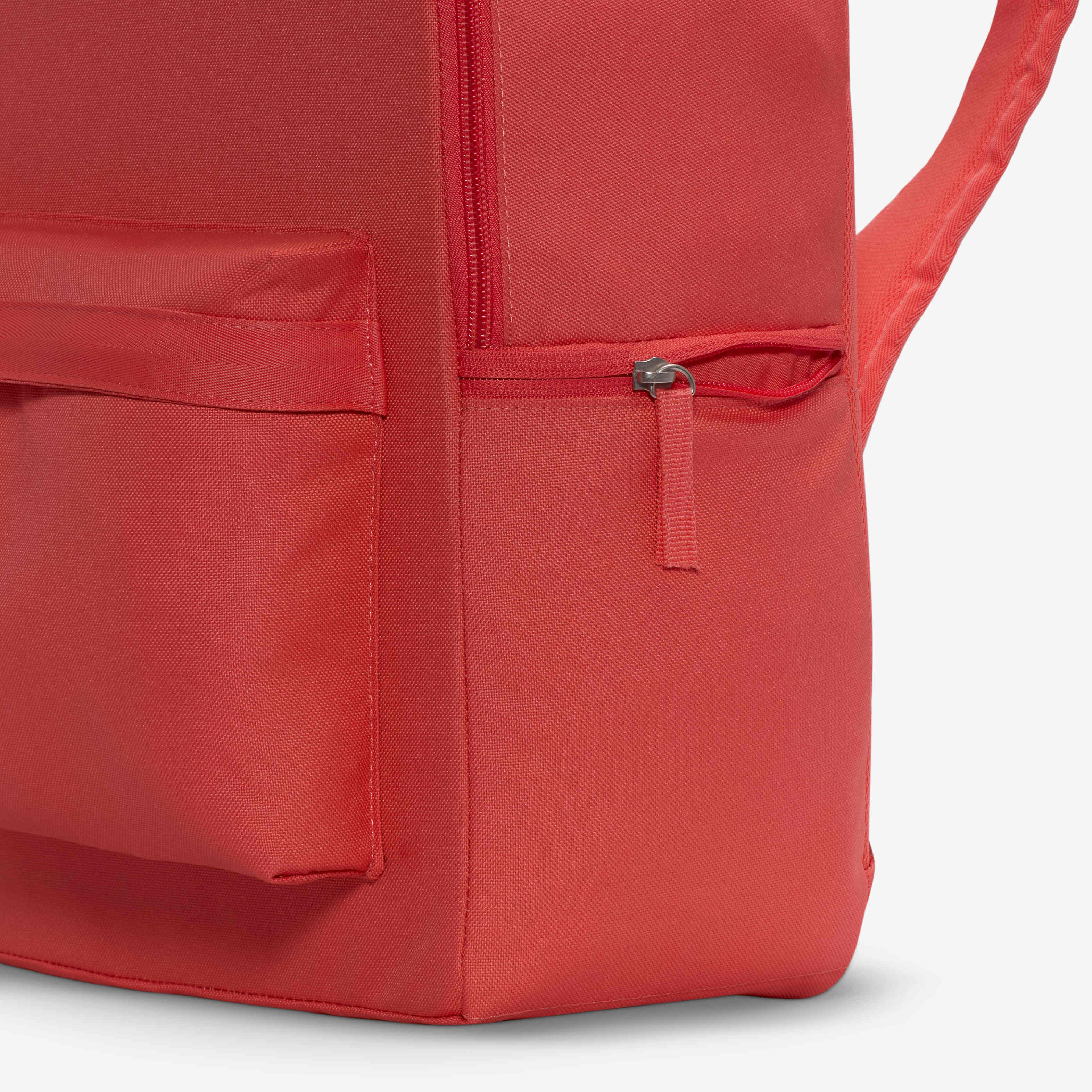 نايكي هيرتدج image number 5