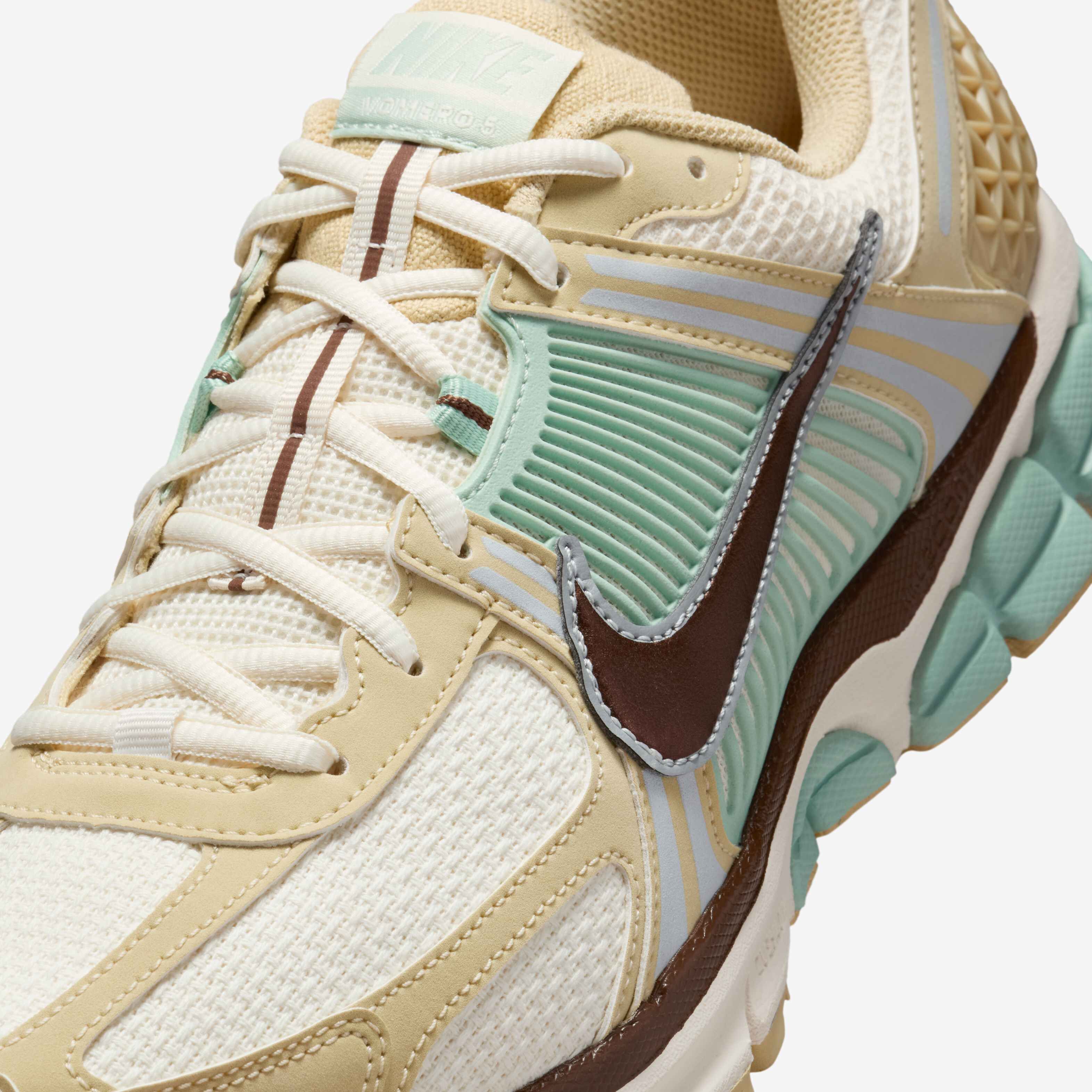 Nike Zoom Vomero 5 SE image number 6