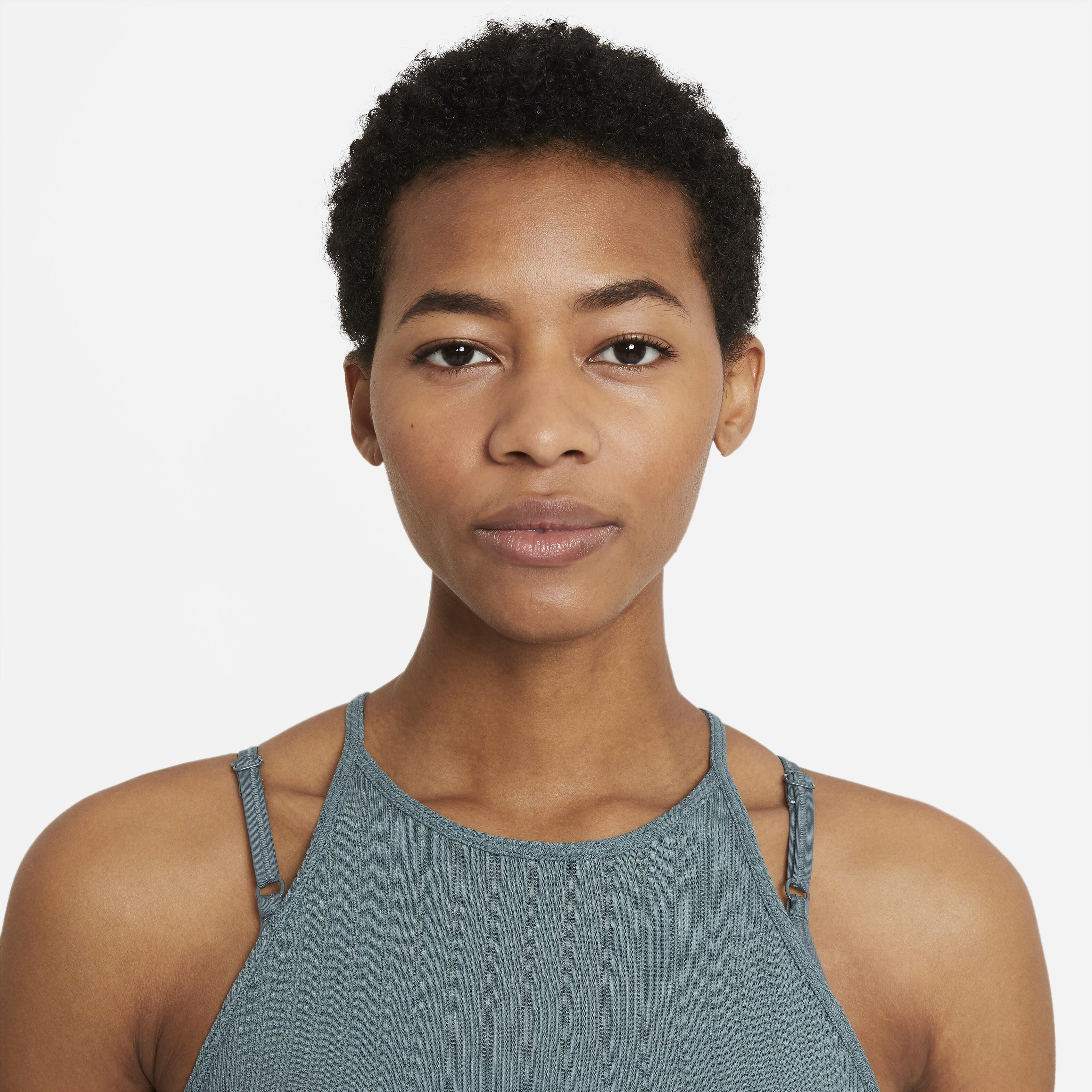 نايكي يوغا بوينتلي image number 2