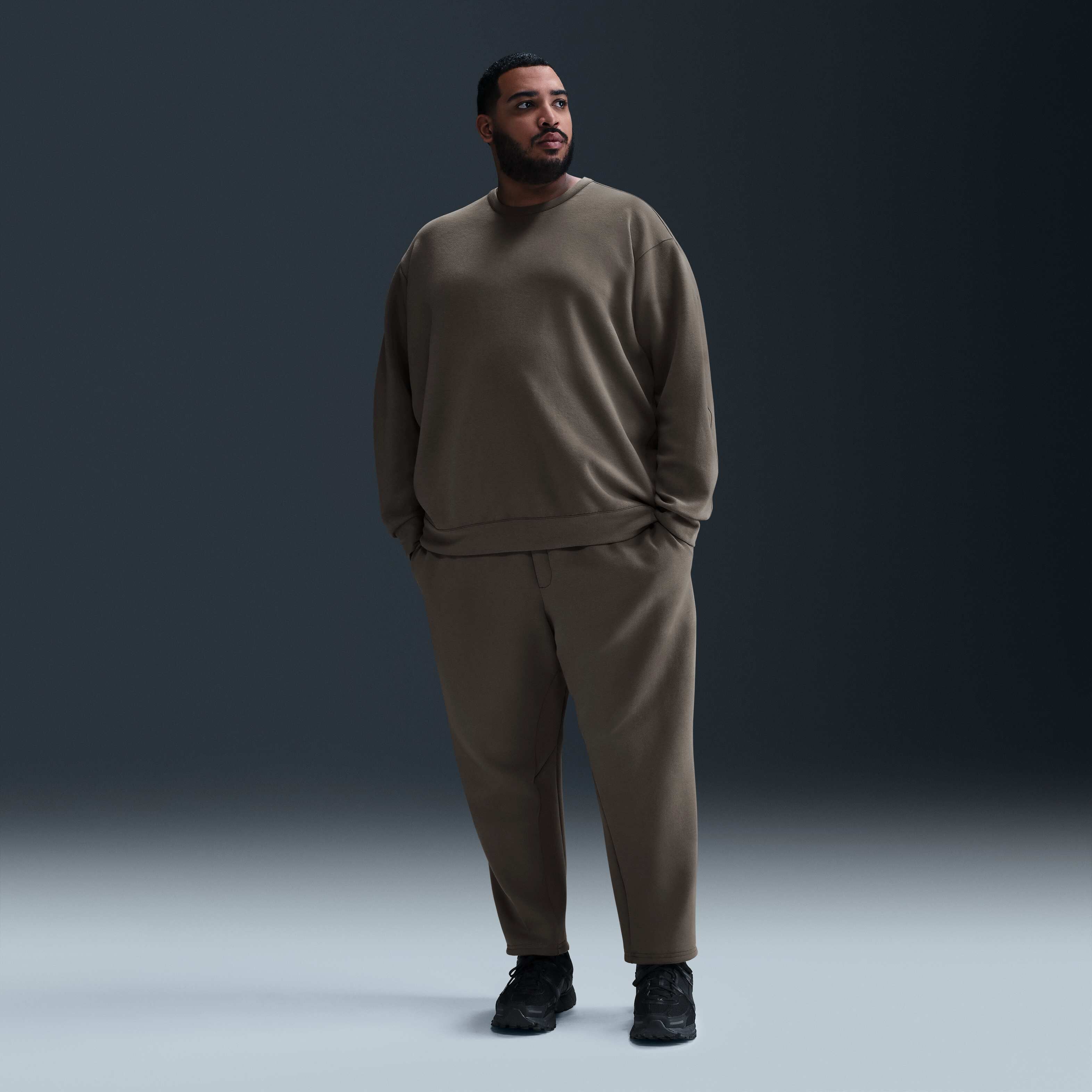 نايكي 24.7 امبوسبلي سوفت image number 9