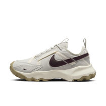 Nike TC 7900