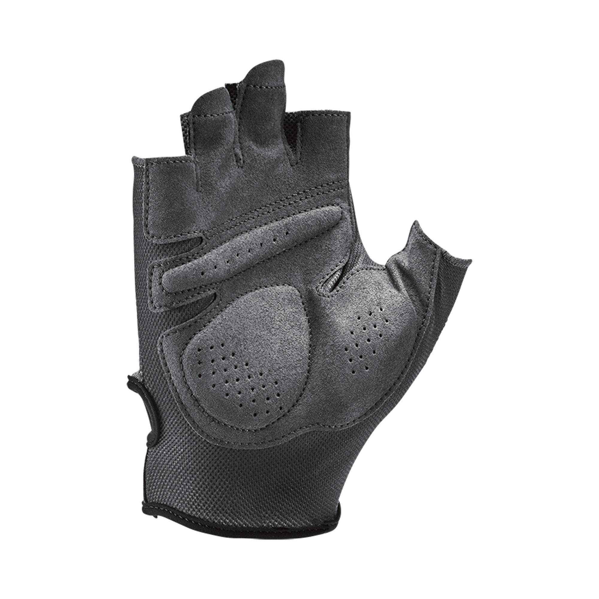 Nike Dri-FIT Essential image number 1