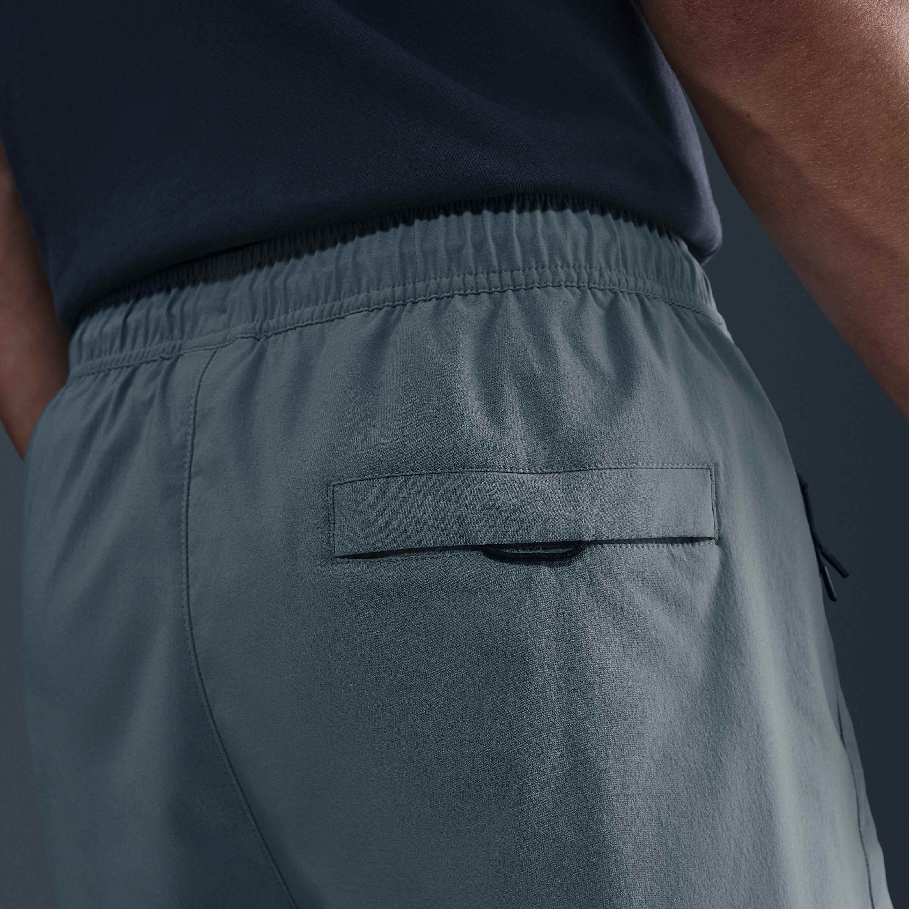 برشلونة تك image number 2