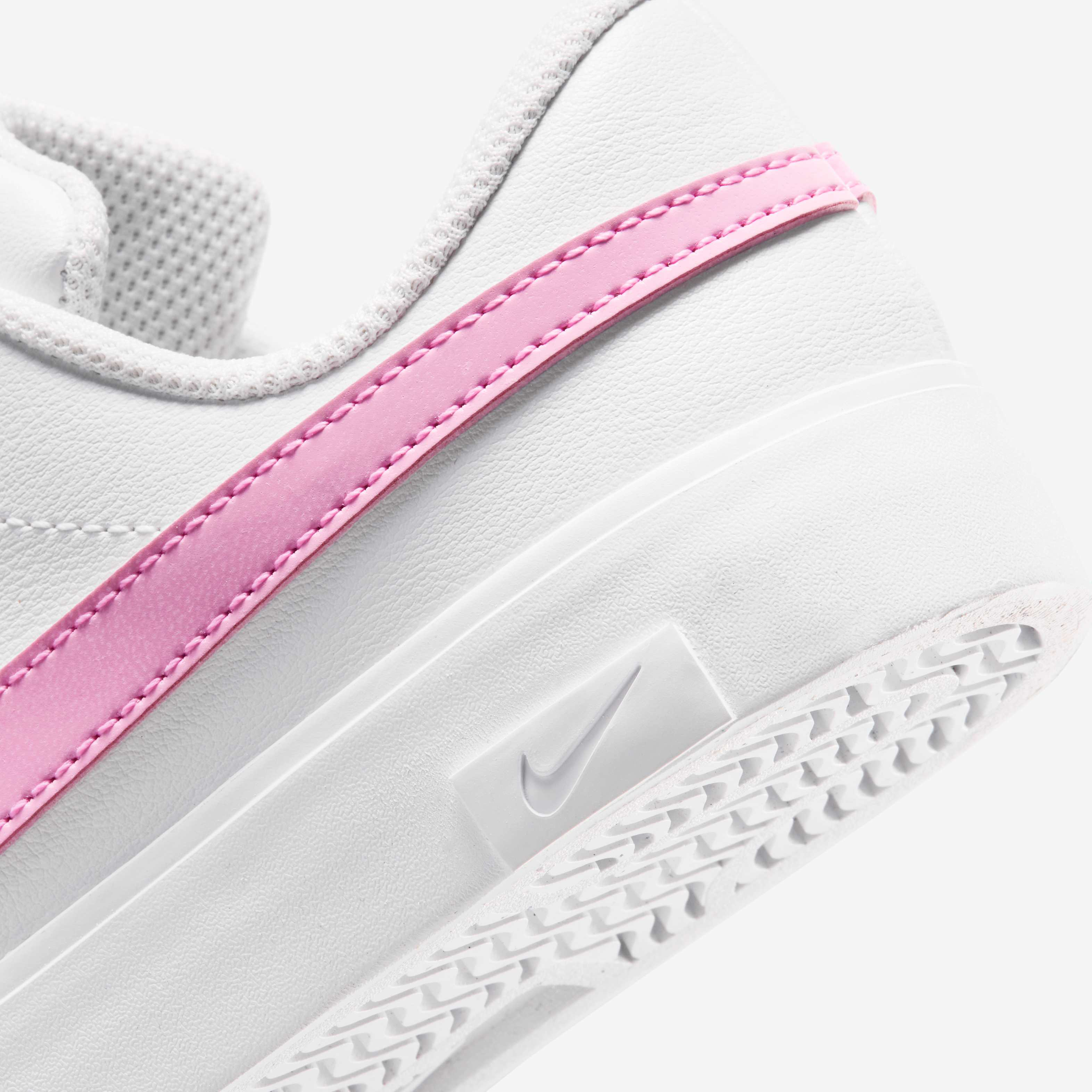 Nike Tennis Essential image number 7