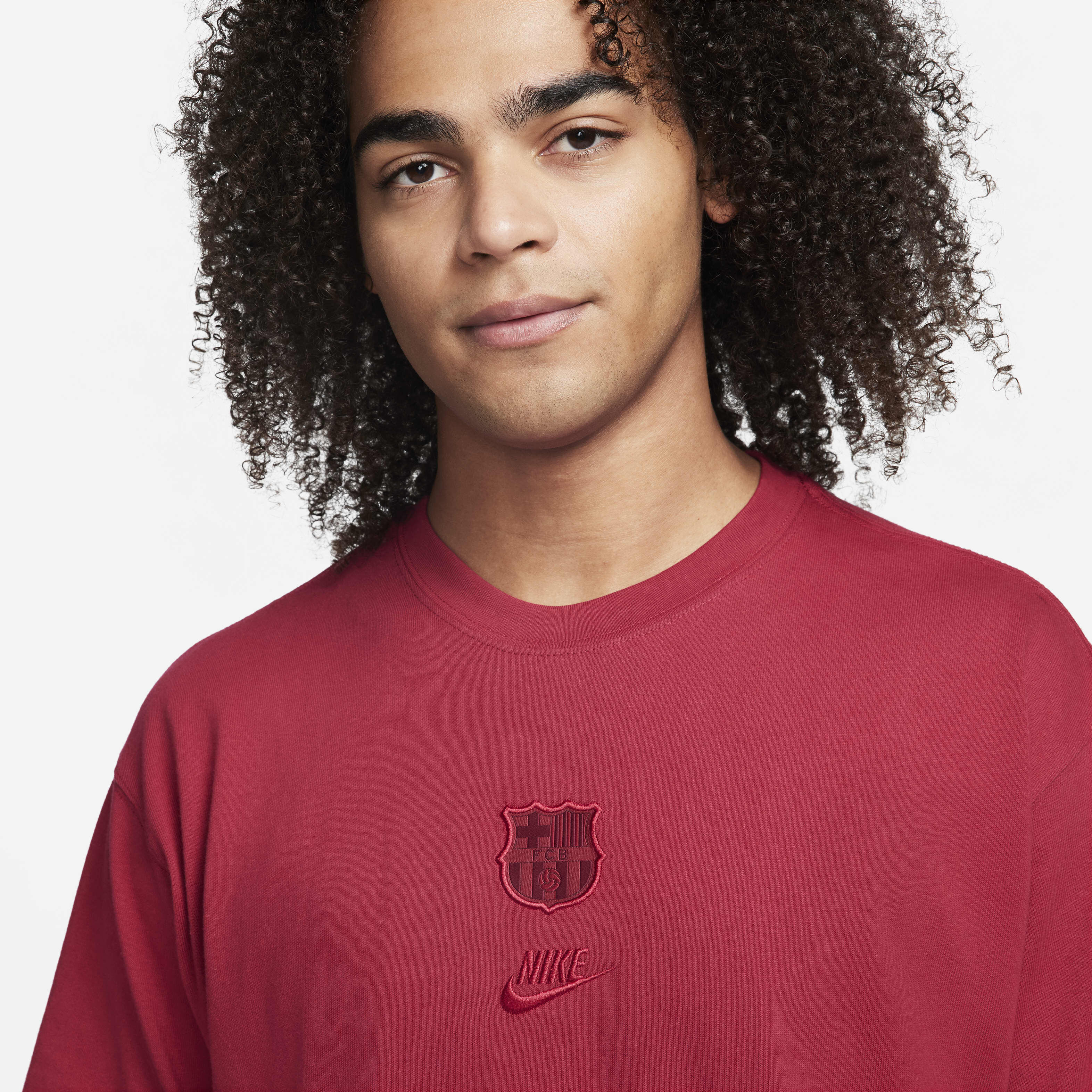 F.C. Barcelona Premium Essentials image number 2