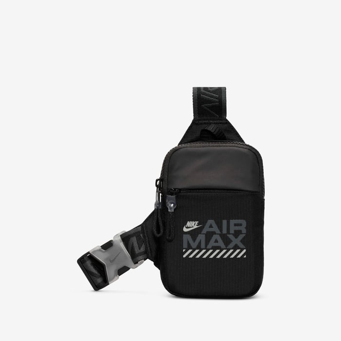 Nike Sportswear Essentials image number 1 Nike Sportswear Essentials image number 1