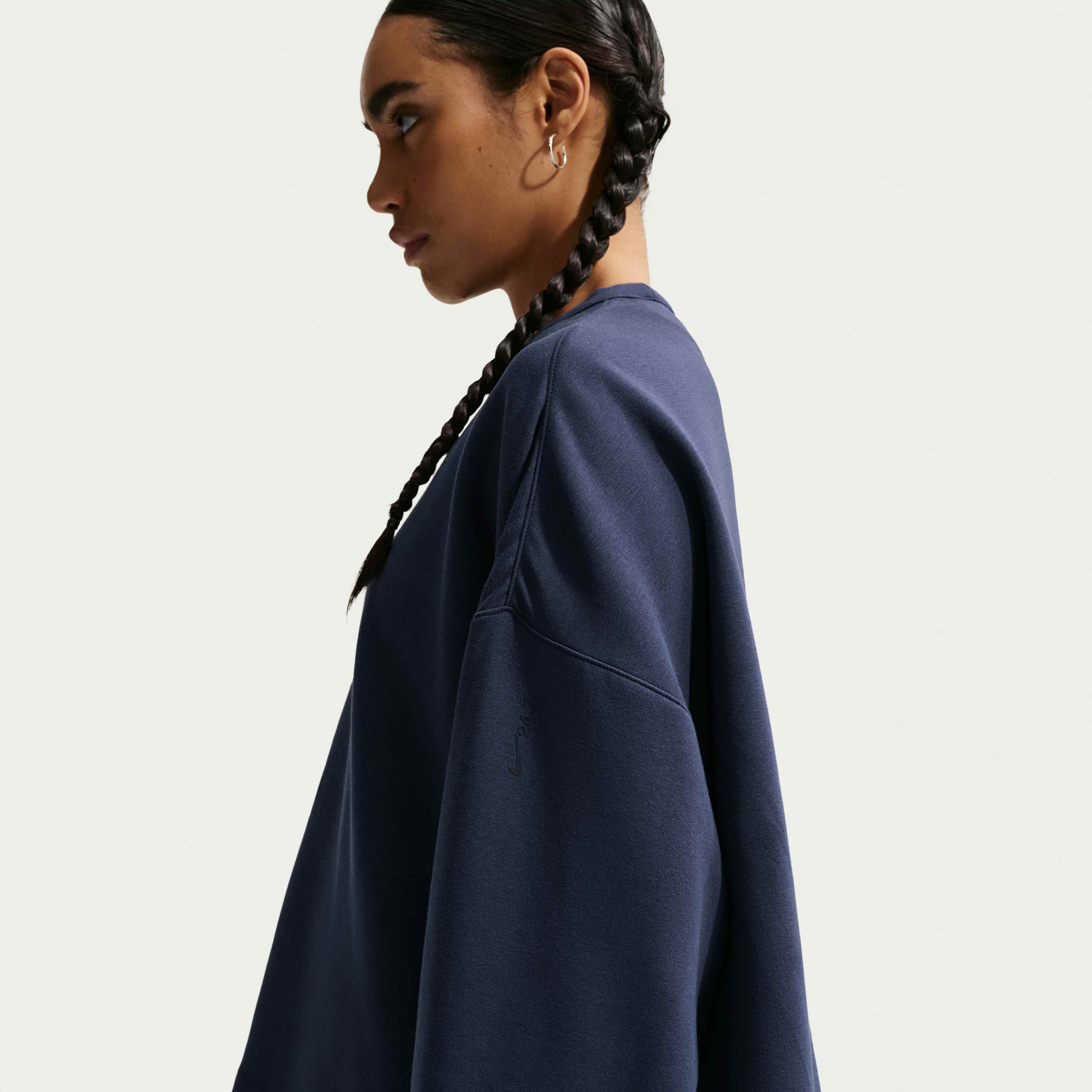 نايكي 24.7 امبوسبلي سوفت image number 2