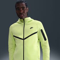 Nike Tech