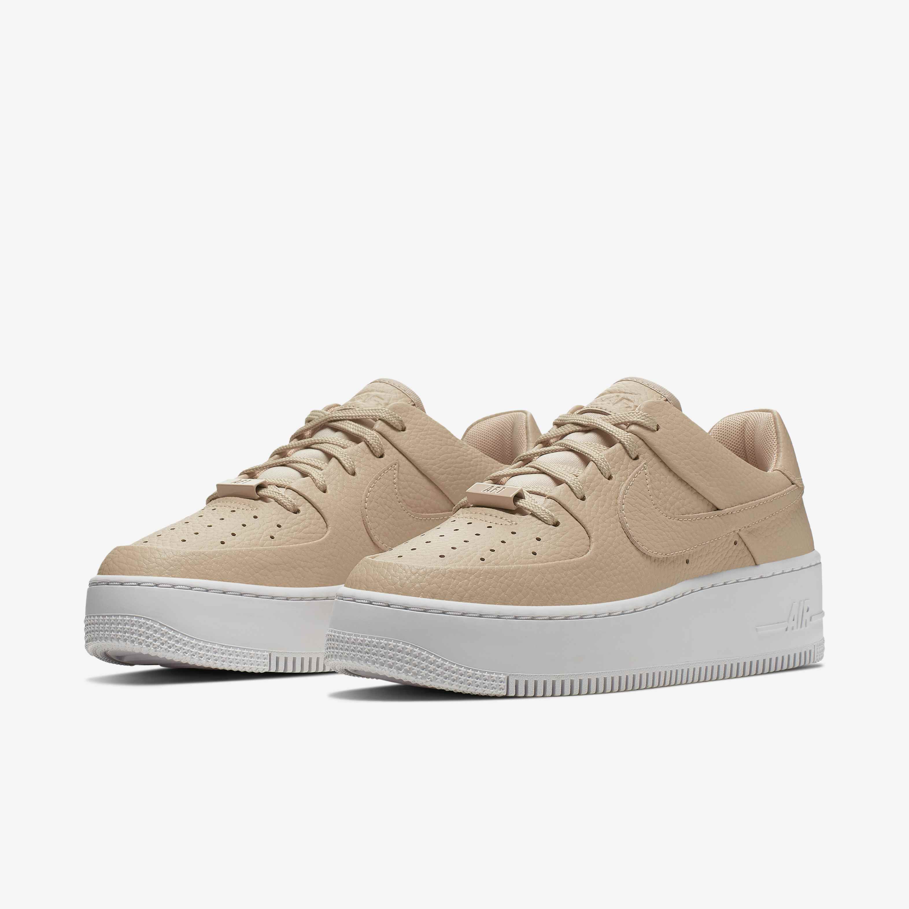 Air Force 1 Sage Low Shoes image number 4
