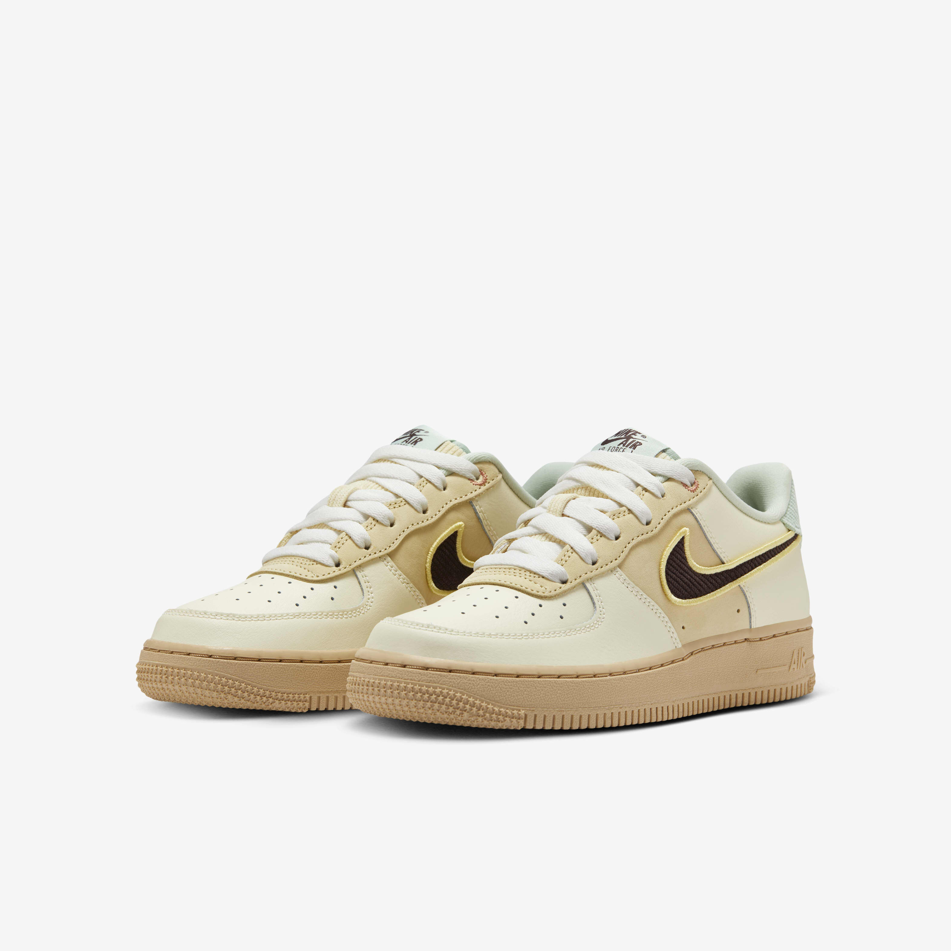 Nike Air Force 1 LV8 image number 4