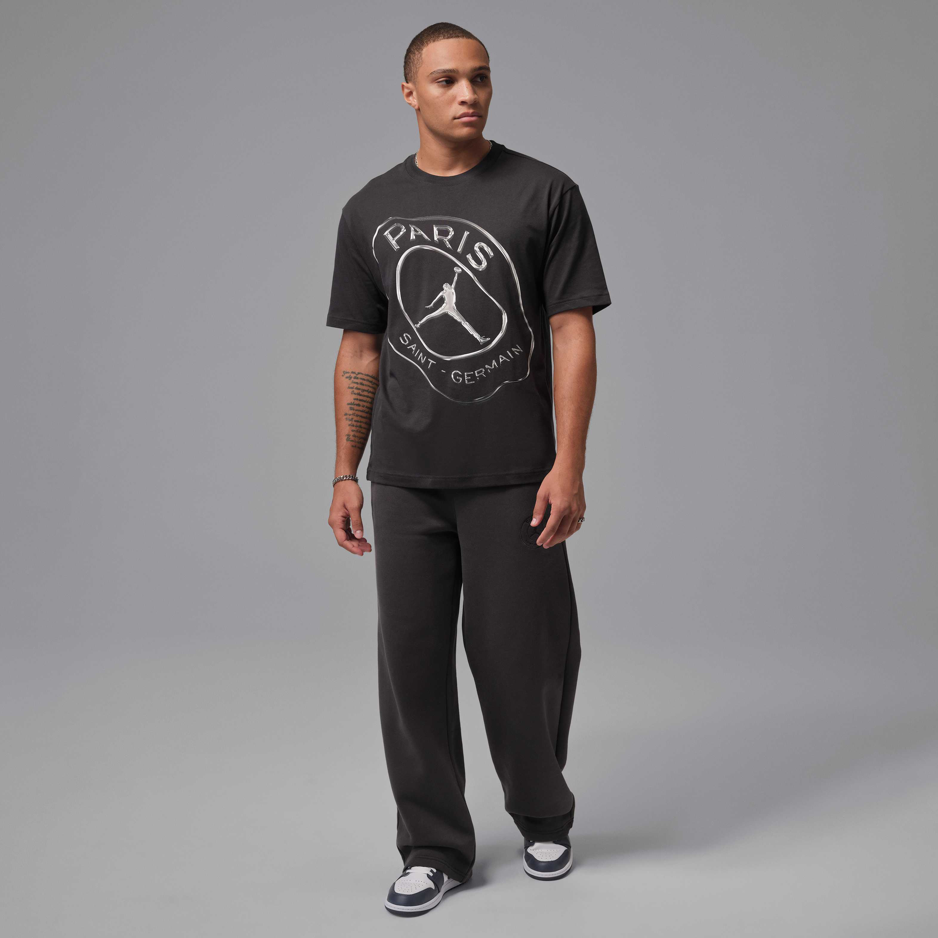 Paris Saint-Germain image number 4