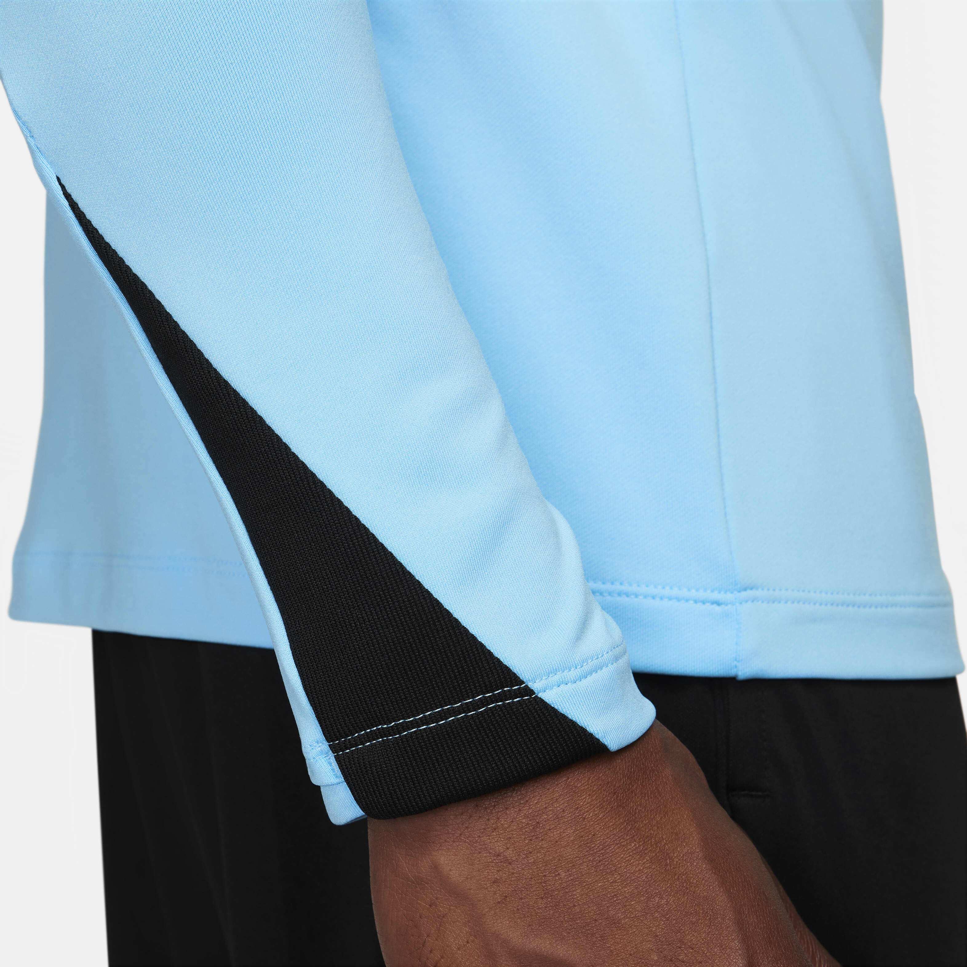 Nike Strike image number 4