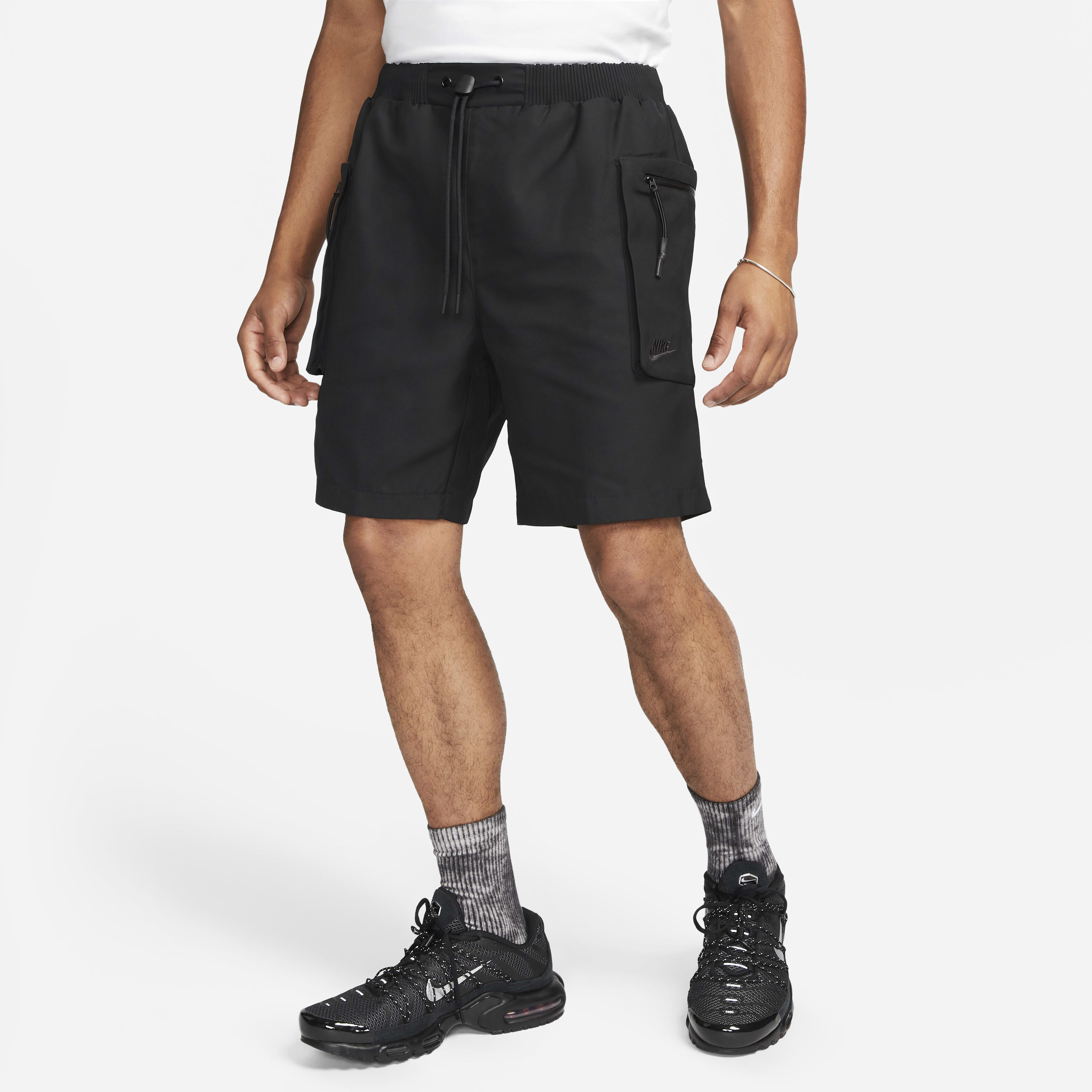 Men's woven shorts nike sportswear tech pack hot sale