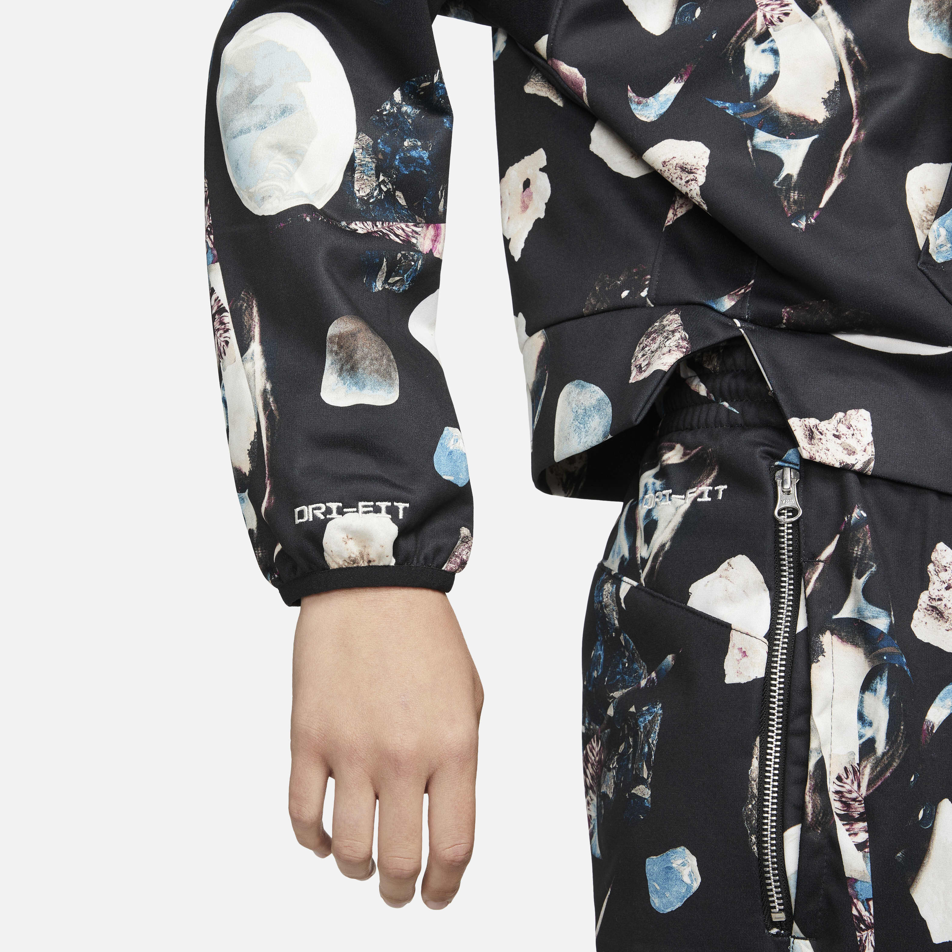 Nike Dri-FIT Standard Issue image number 5