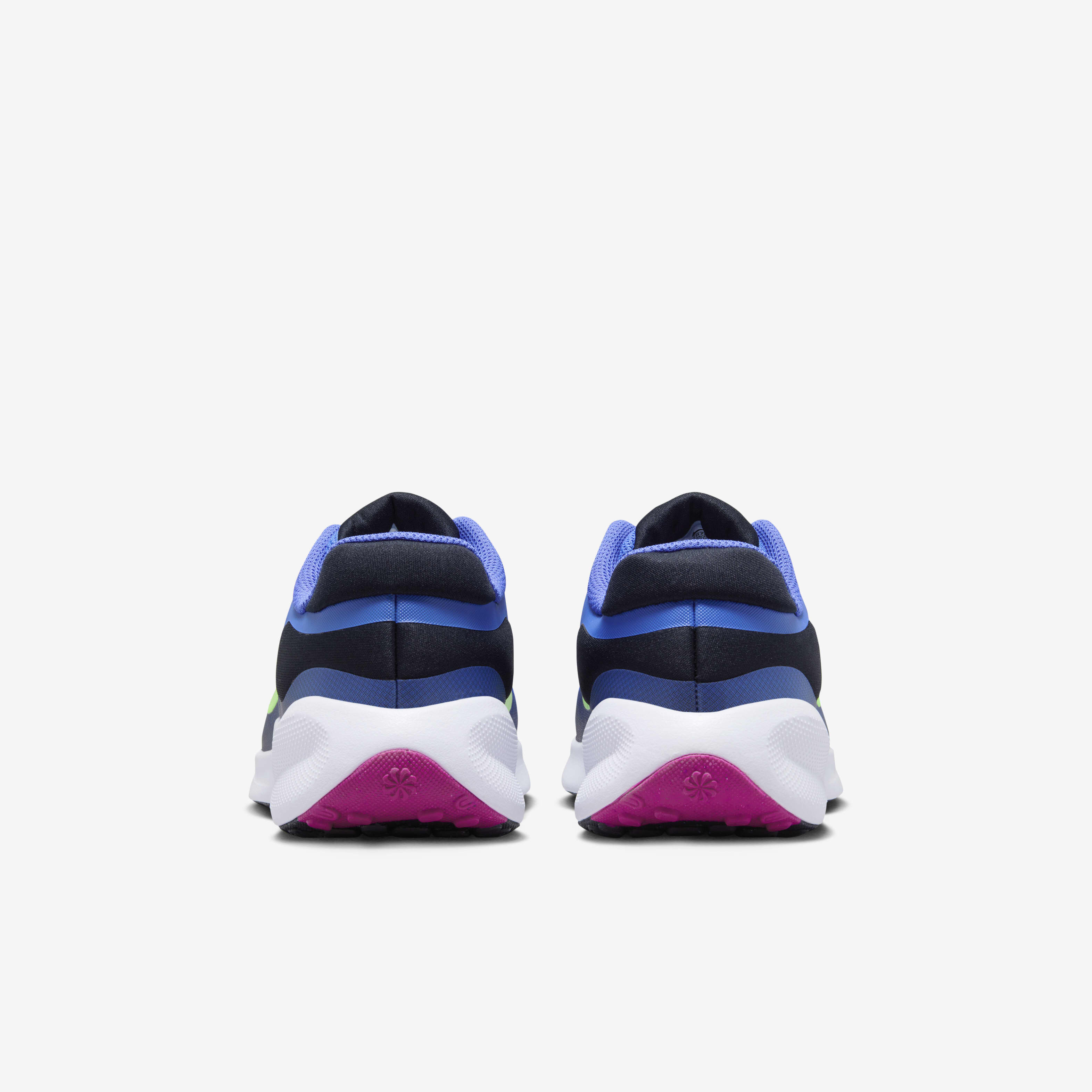 Nike Revolution 7 image number 5