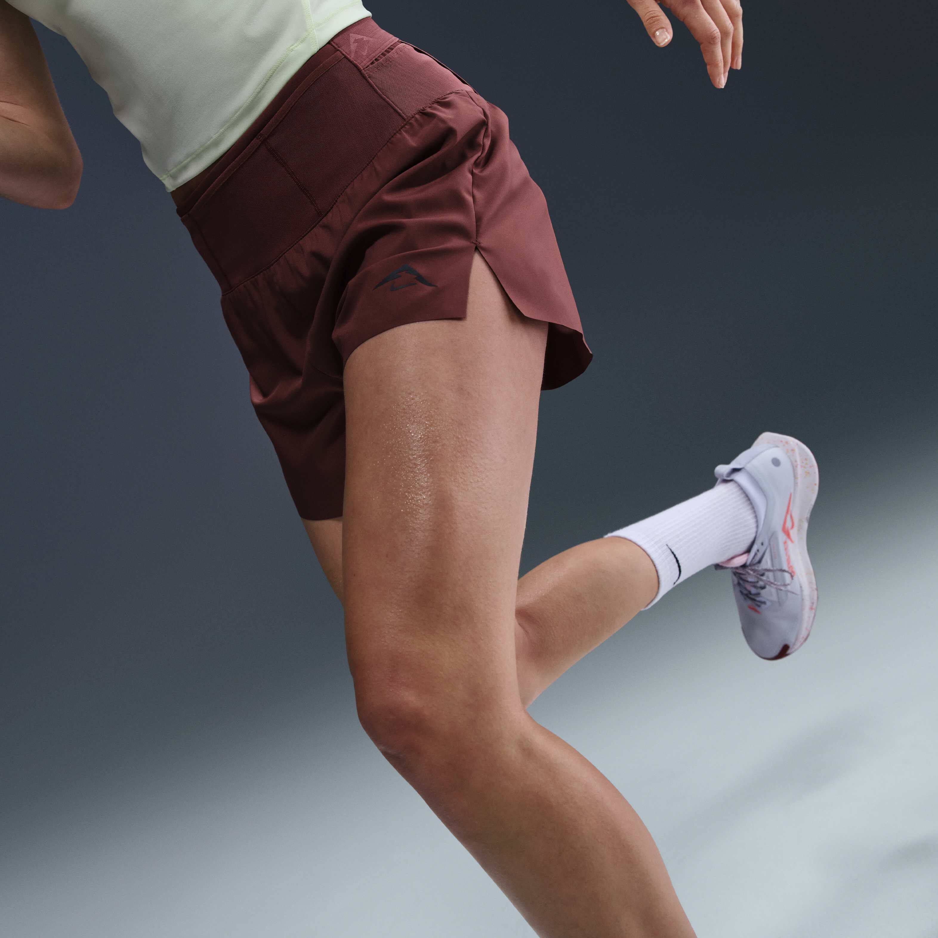 نايكي تريل image number 4